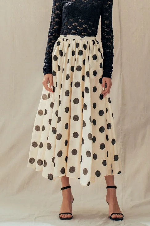 poka dot skirt 2.webp