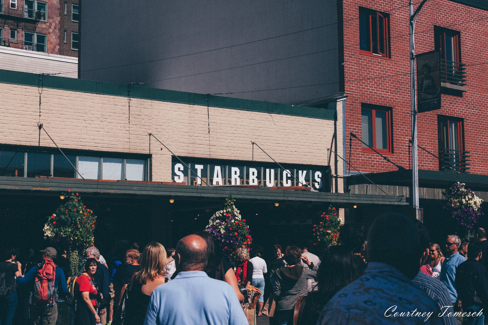  The First Starbucks