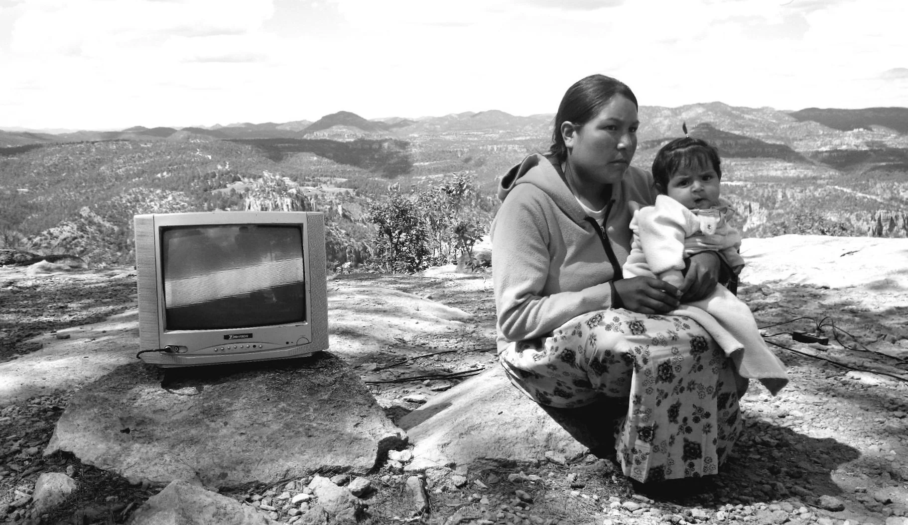 TarahumaraProject_02_Mother11_PedroValiente.jpg