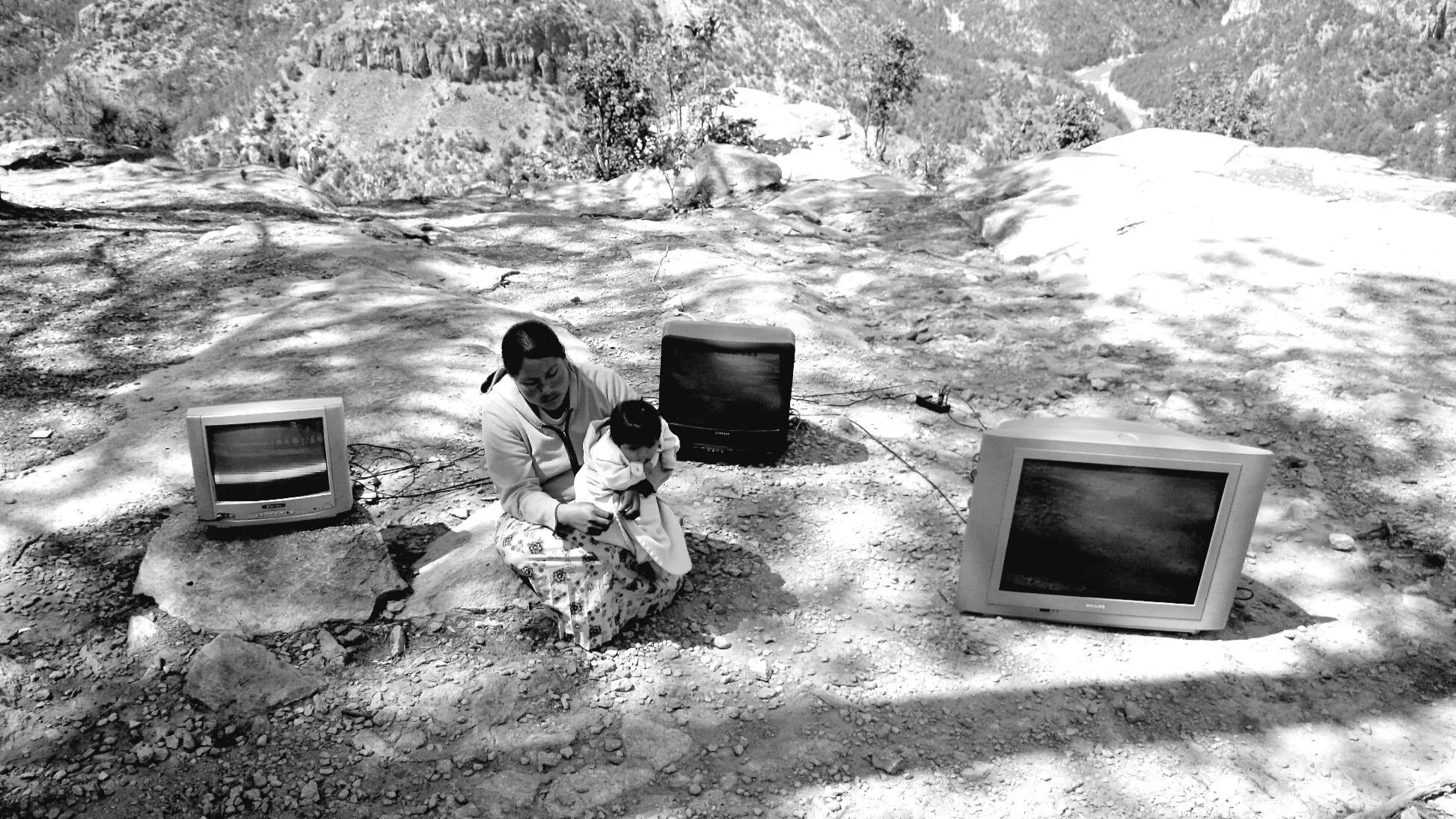 TarahumaraProject_02_Mother16_PedroValiente.jpg