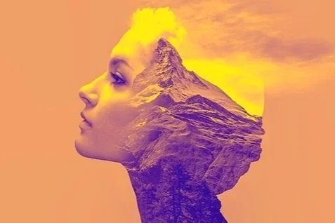 MountainWoman_5_PV.webp