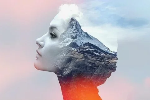 MountainWoman_4_PV.webp