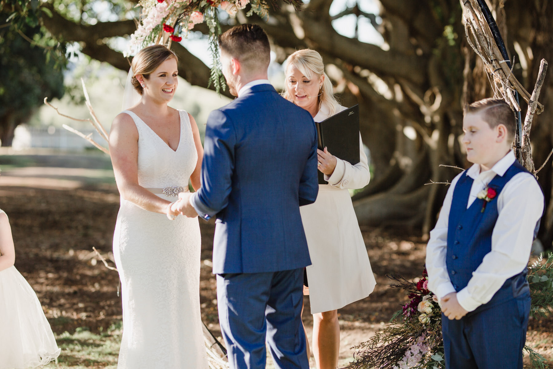 058Hunter Valley Wedding Photographers Bryce Noone Photography at Tocal Homestead Wedding Venue.jpg