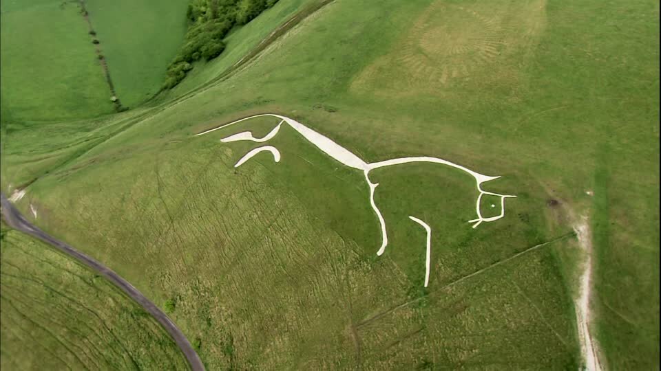 928041170-uffington-white-horse-white-horse-hill-visions-of-great-britain-pays-de-collines.jpg