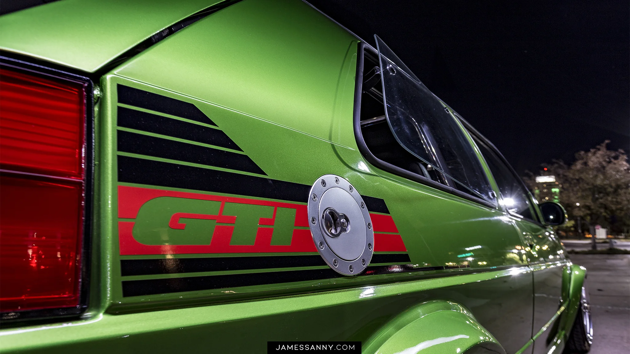 midwest-automotive-photographer-published-vw-gti4.jpg
