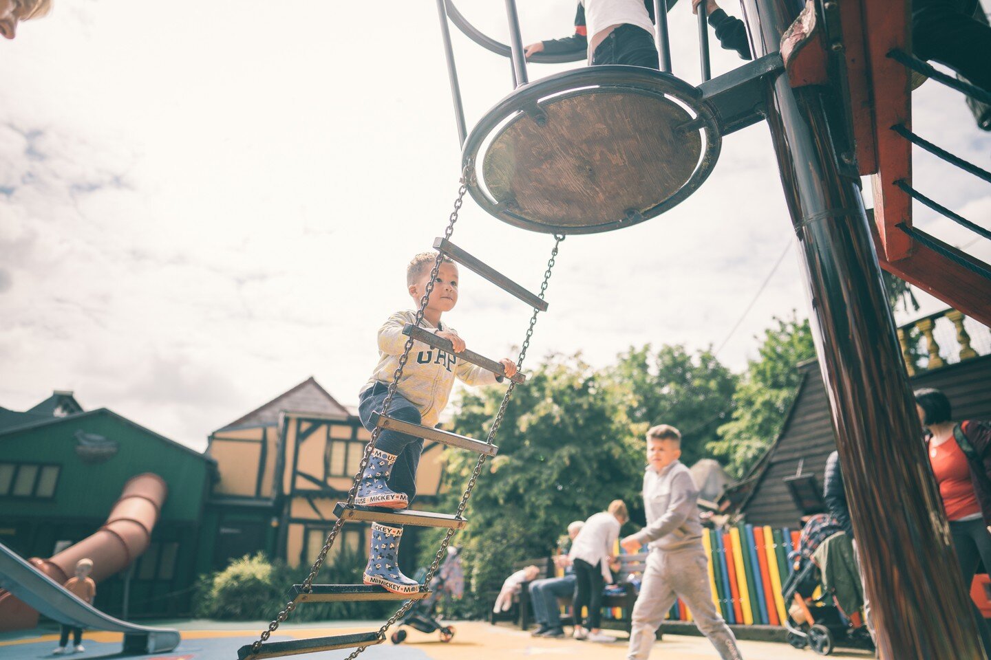 So this not so little guy is 3 now! 

I got to follow along at his day out at Sundown Adventureland (which I should add is amazing for younger kids if you haven't been!). I spent a fair bit of time on the rides with him (uncle duties! haha) but still