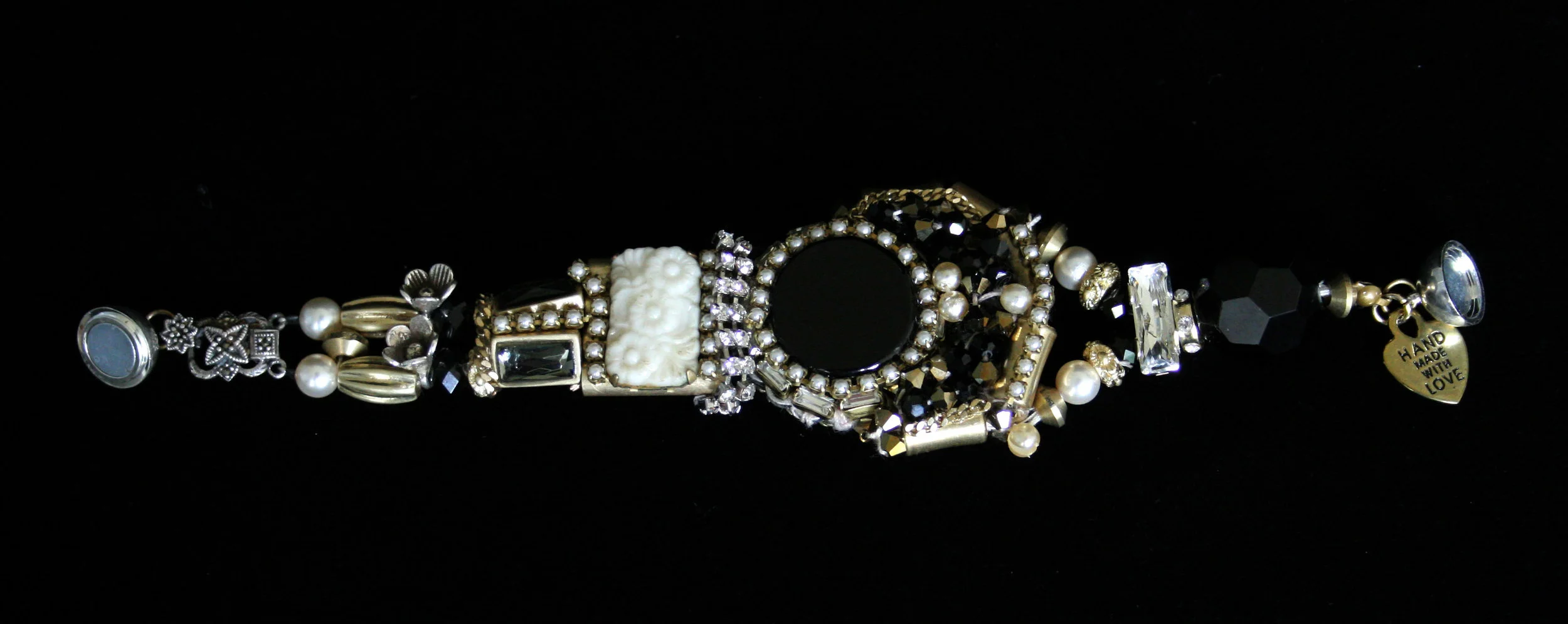 bracelet.jpg