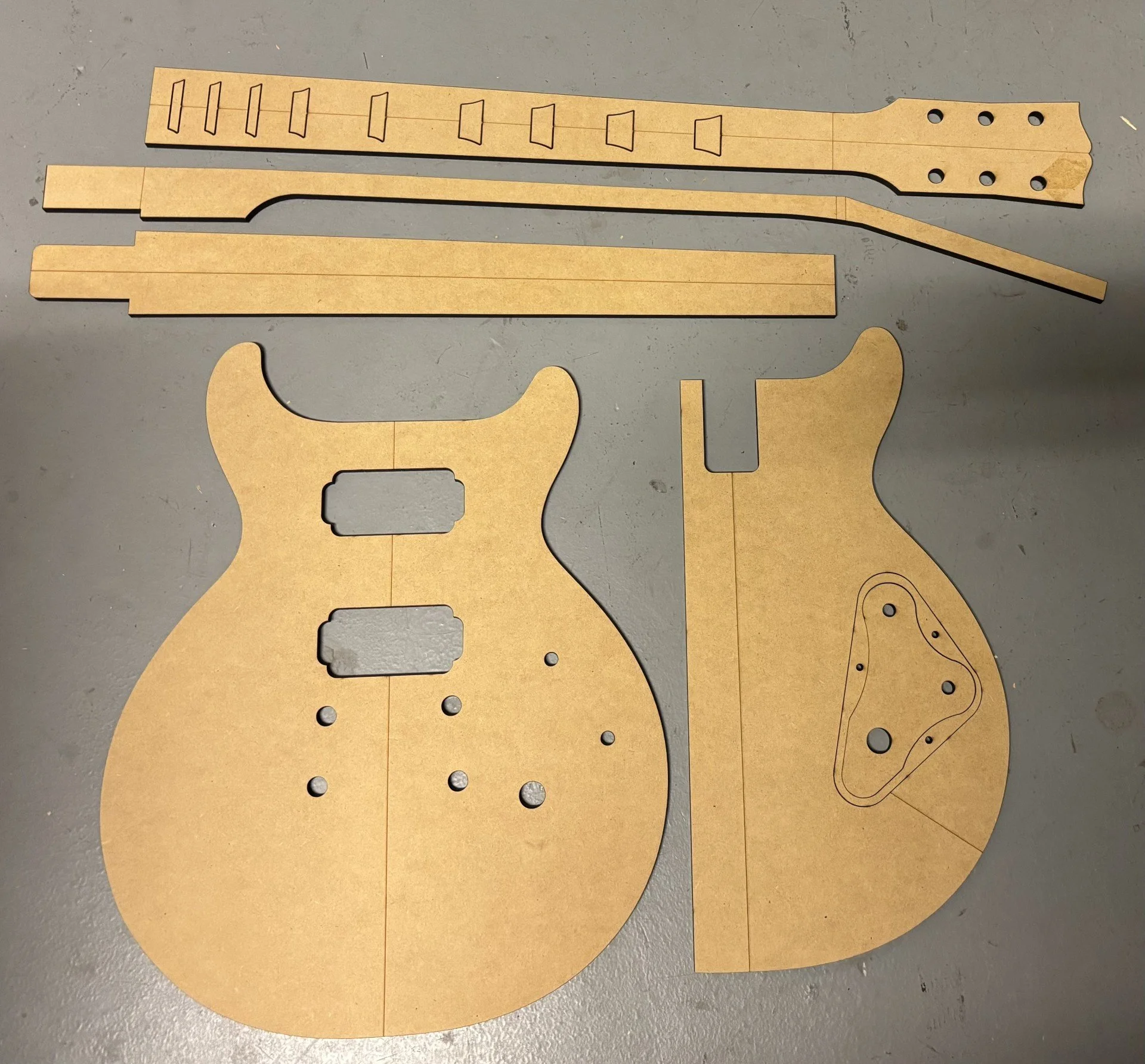 Les Double Cutaway.jpg