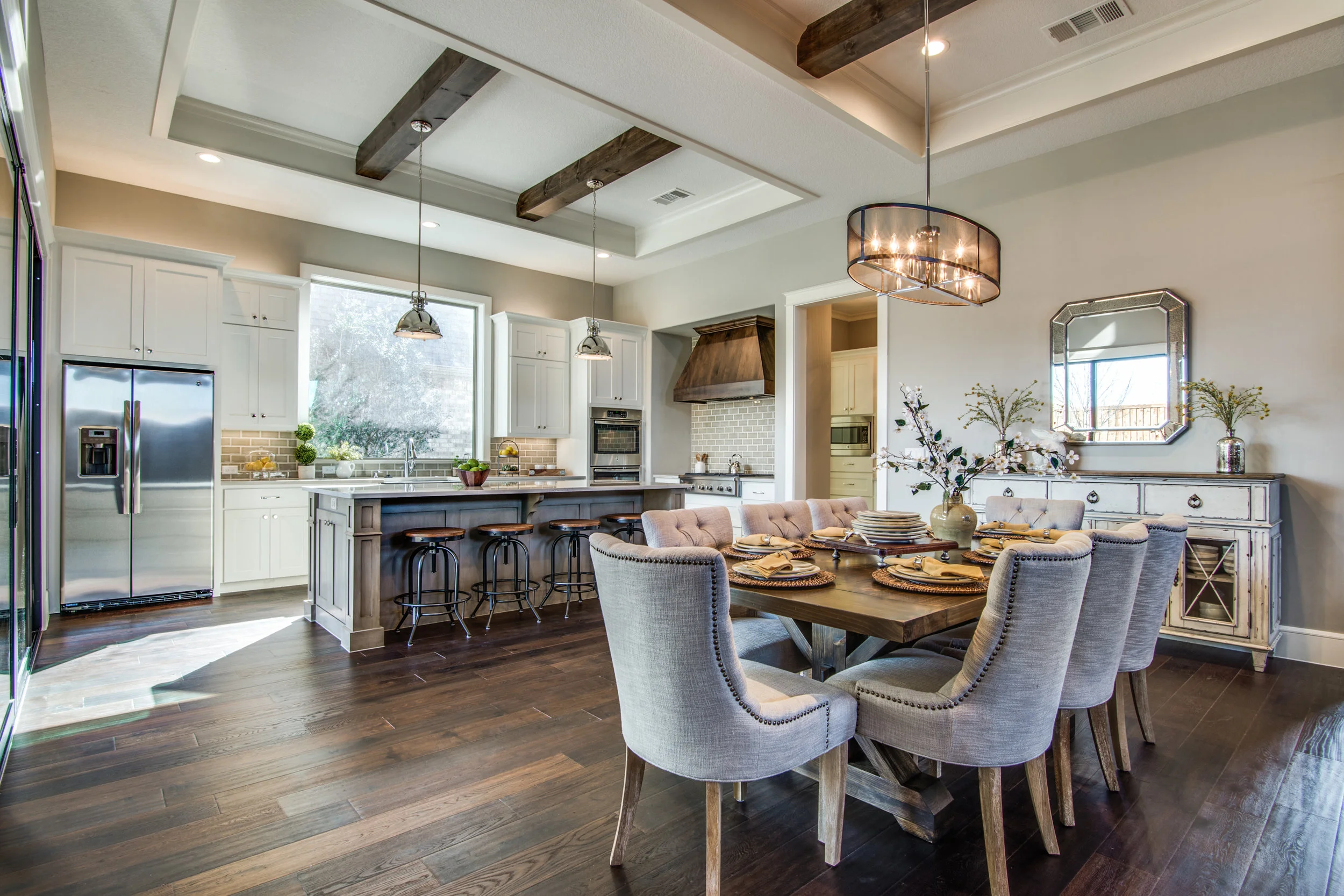Luxurious Finishes 