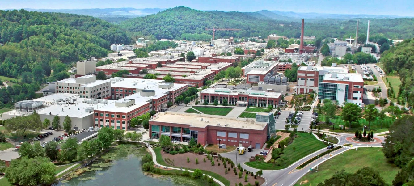 Oak_Ridge_National_Laboratory_Aerial_View.jpg
