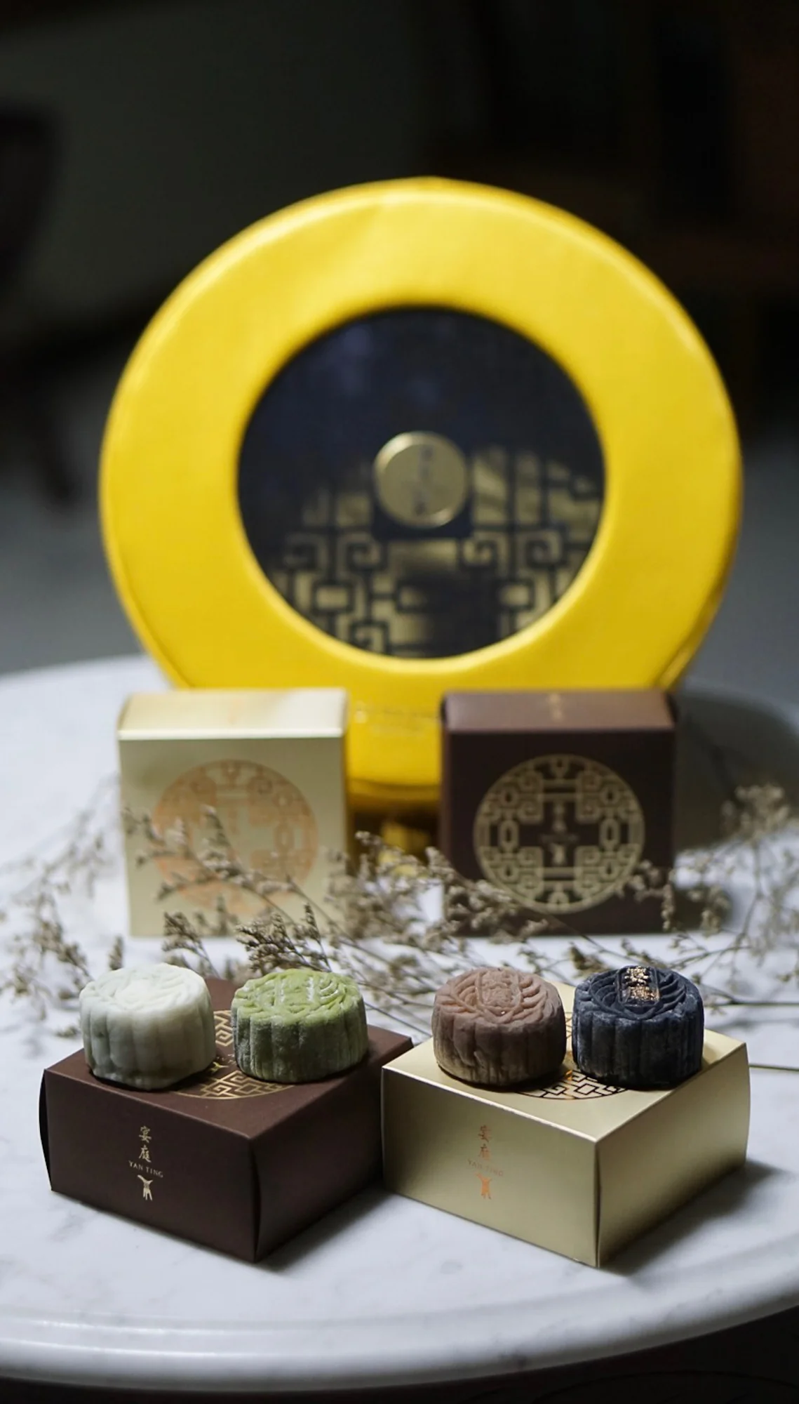 Mid-Autumn-2017-at-Yan-Ting-The-St.-Regis-Singapore.jpg