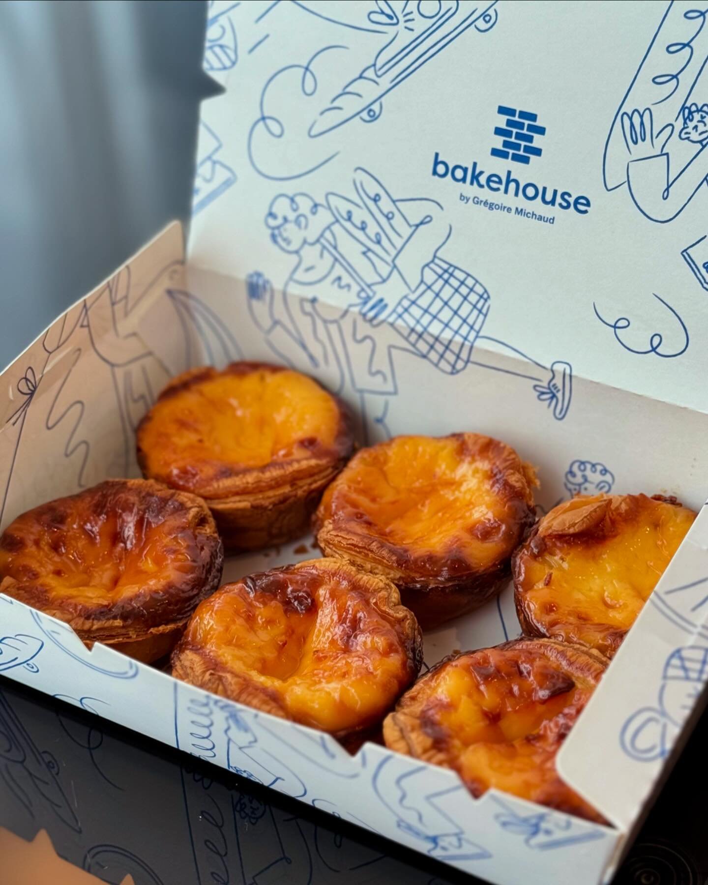 Flaky, laminated sourdough crust. What a wonderful upgrade to the iconic #HongKong-style egg tart.

Just be prepared to either head down damn early for the morning batch (it was sold out by 9.45AM on a Monday), or pre-order and come back to pick up y