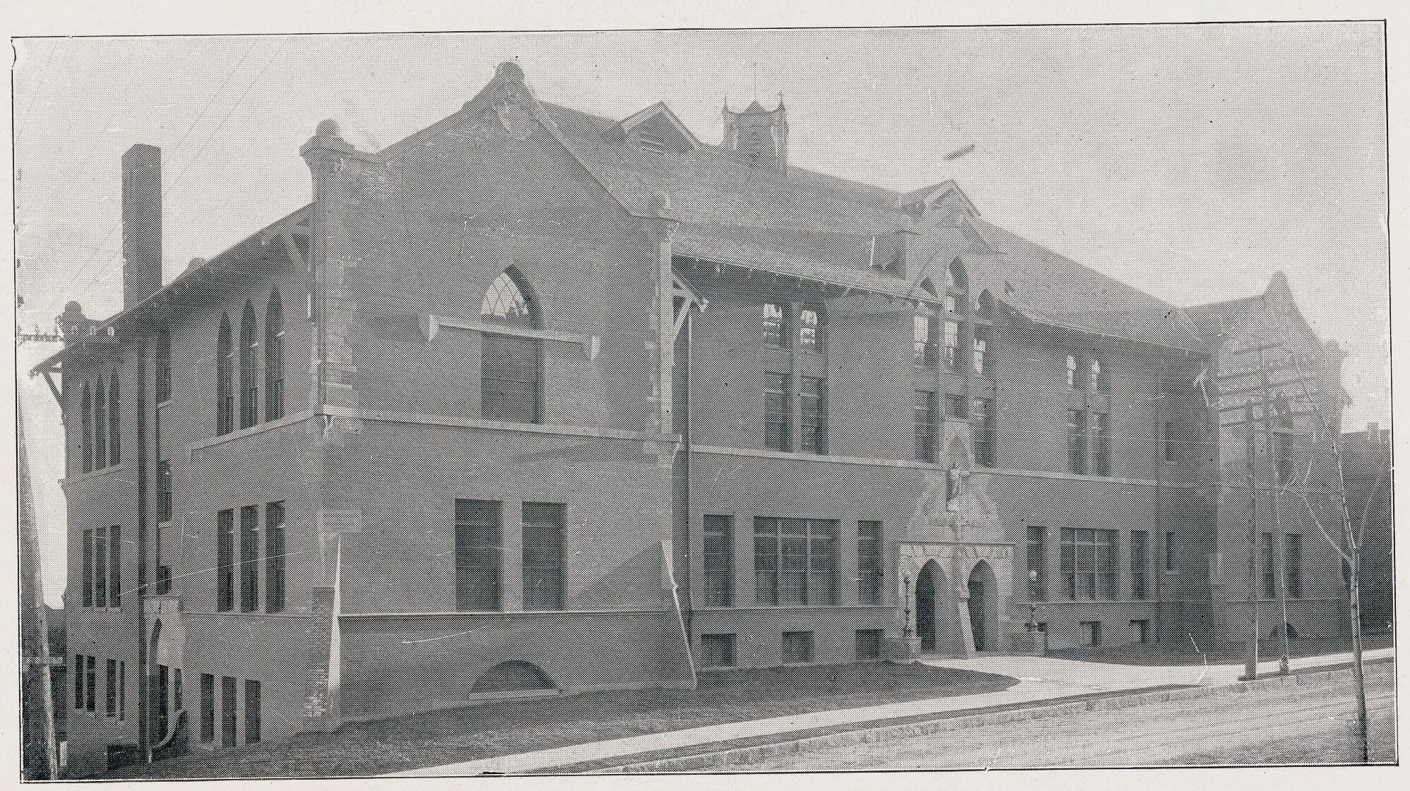 Cathedral High School / 1907-1971