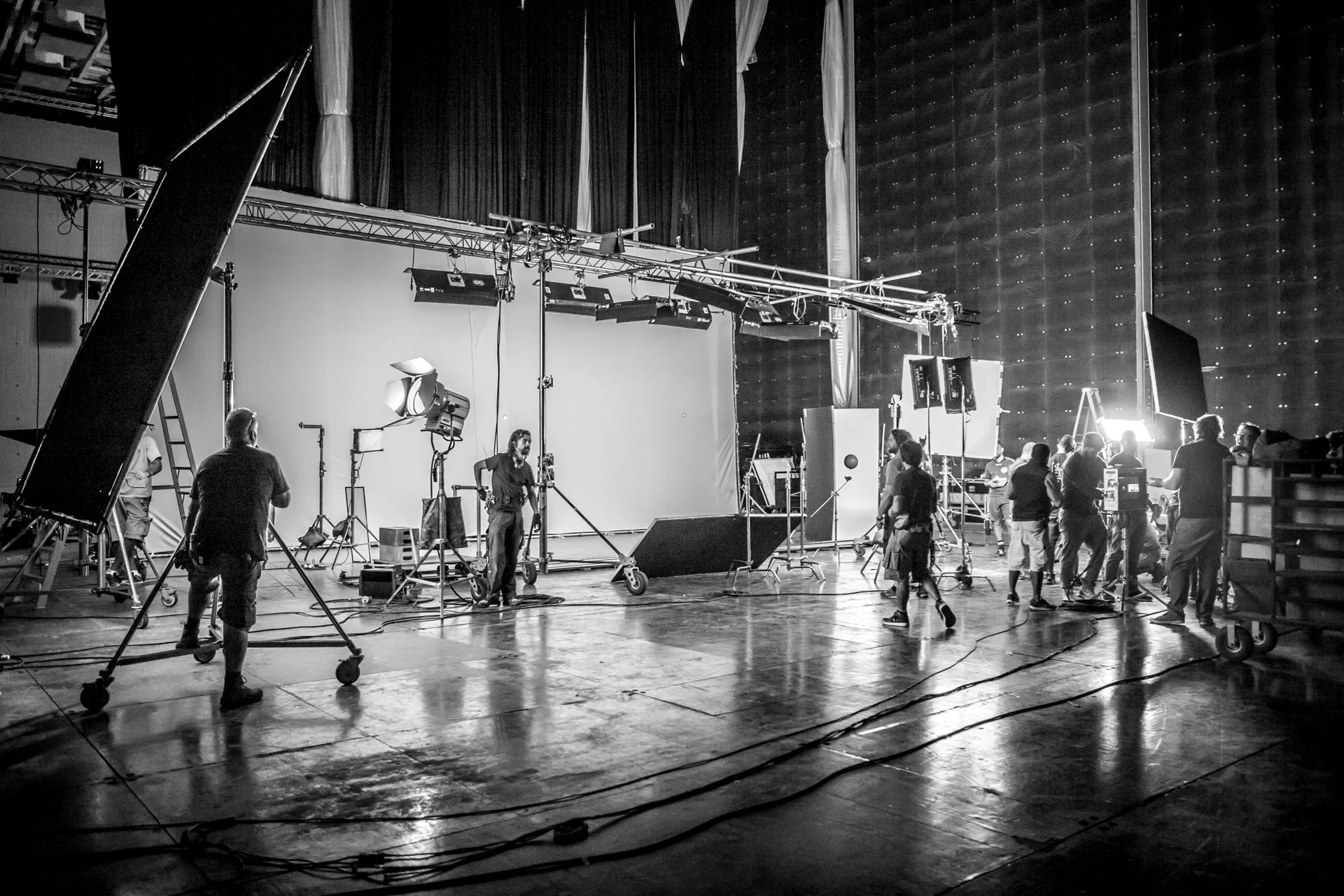Services N3 films offers a broad range of services in the film and production industry. Our full spectrum includes: Location Services We help you scout and secure locations all over the UAE, working with the most knowledgeable Location Managers in the region. Permits We can secure the filming permits to shoot anywhere in the UAE. We understand the regulations, legalities and cultural restrictions of the region and ensure that your shoot goes as smoothly as possible. Casting We work with highly professional casting agents with access to a large database of talent. Production We handle all aspects of the production journey, starting with assembling a dedicated, suitable crew (from the production team to the technical team), hiring equipment, obtaining permits, scouting locations, casting and much more. At N3 Films we pride ourselves on our professional and courteous attitude, dedication to quality and attention to detail. Our deep knowledge of the industry and region means that we constantly strive to deliver first class productions while remaining cost effective for our clients.
