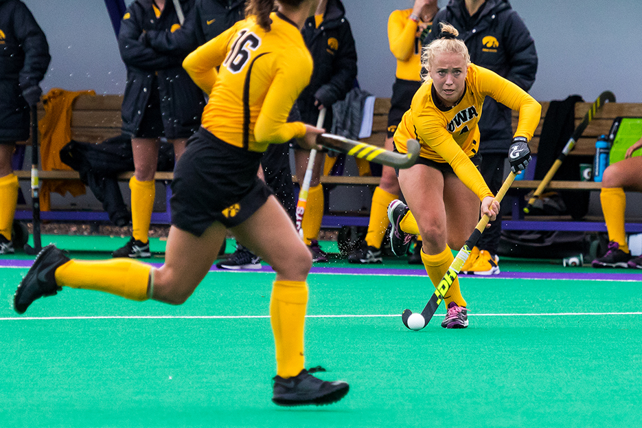  Iowa midfielder Makenna Grewe looks to pass the ball during the Semifinals in the Big Ten Field Hockey Tournament at Lakeside Field in Evanston, IL on Friday, Nov. 2, 2018. The no. 8 ranked Hawkeyes defeated the no. 7 ranked Wolverines 2-1. ( 