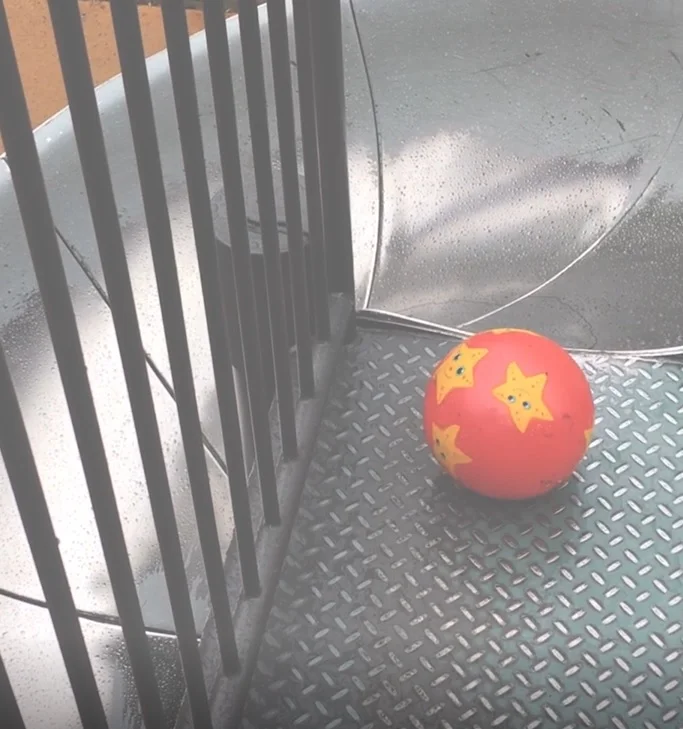 Playground_ portada.jpg