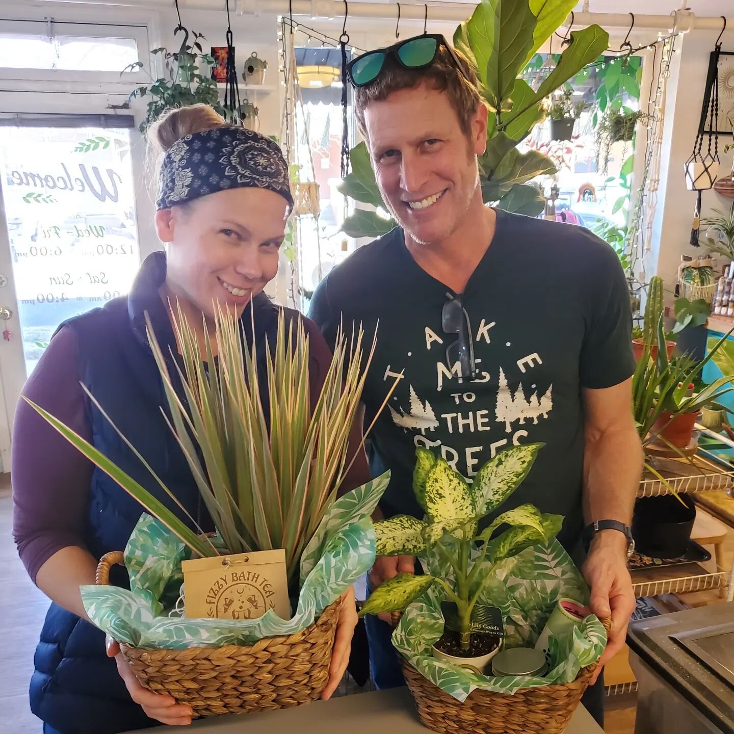 Check out these gorgeous gift baskets we put together for some of the amazing swim coaches of the @wheatridgepiranhas 
The best part is they're filled with locally made goodies from Denver makers! @nourish.cbd  @woolywaxcandles and @birdiebluesnest a