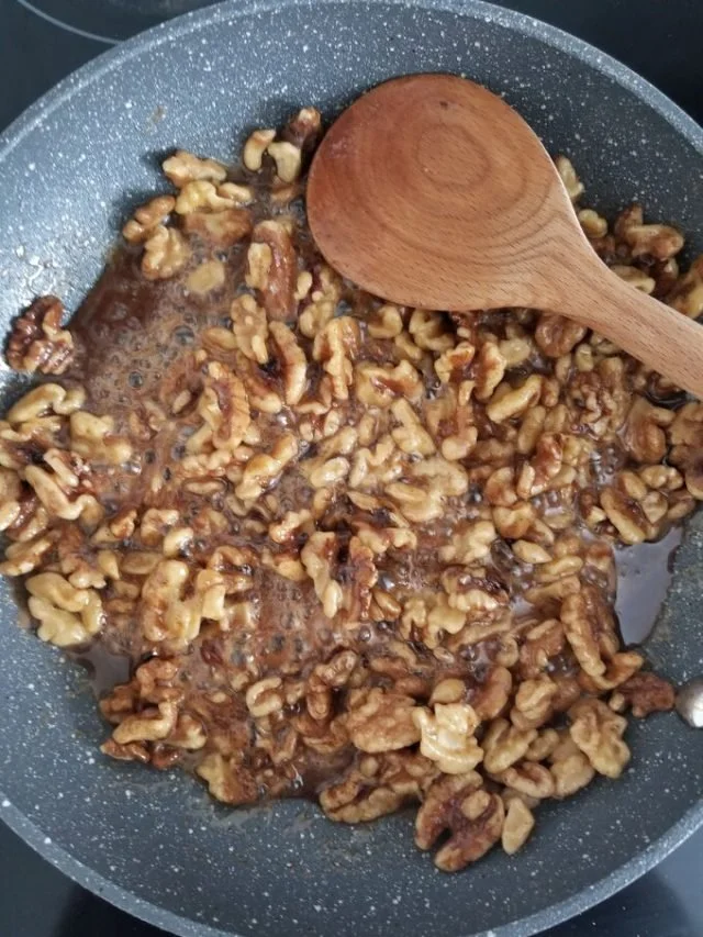 05-Maple-Cinnamon-Candied-Walnuts-640x853.jpg
