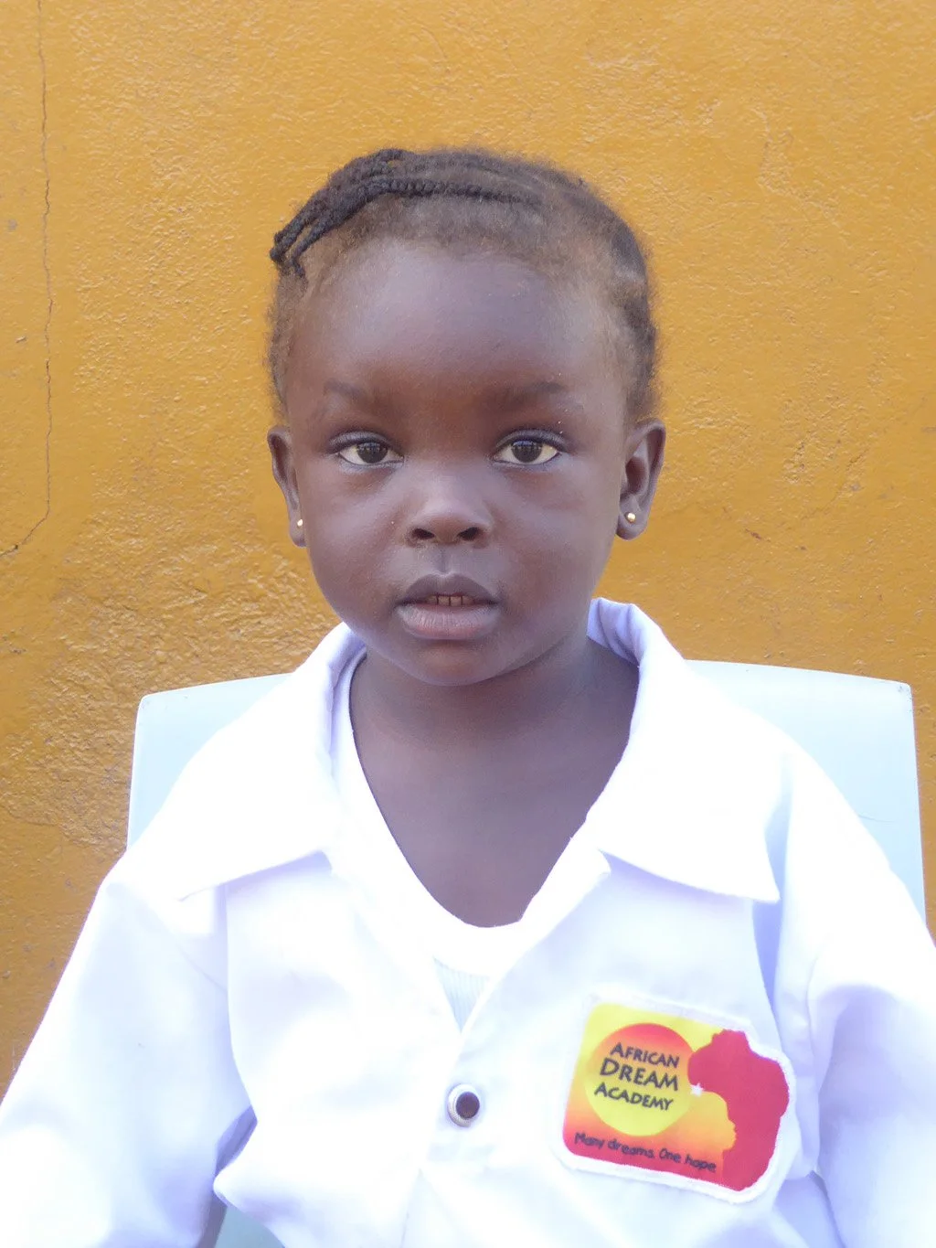 Shinel Gargar / 3, Girl