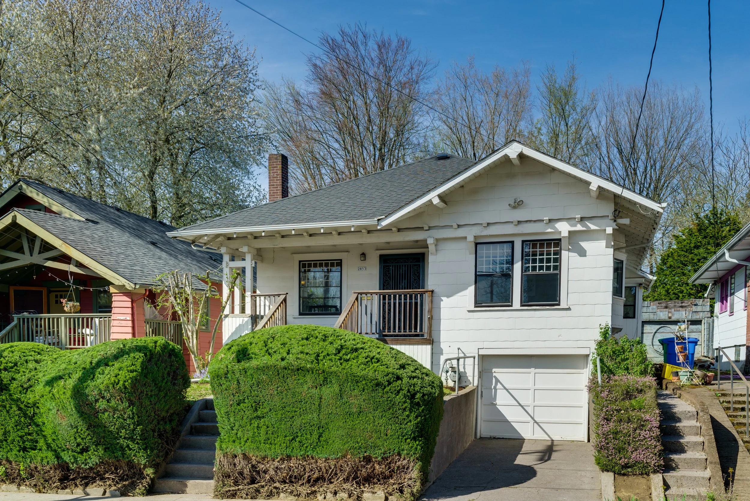 2853 SE Franklin Ave