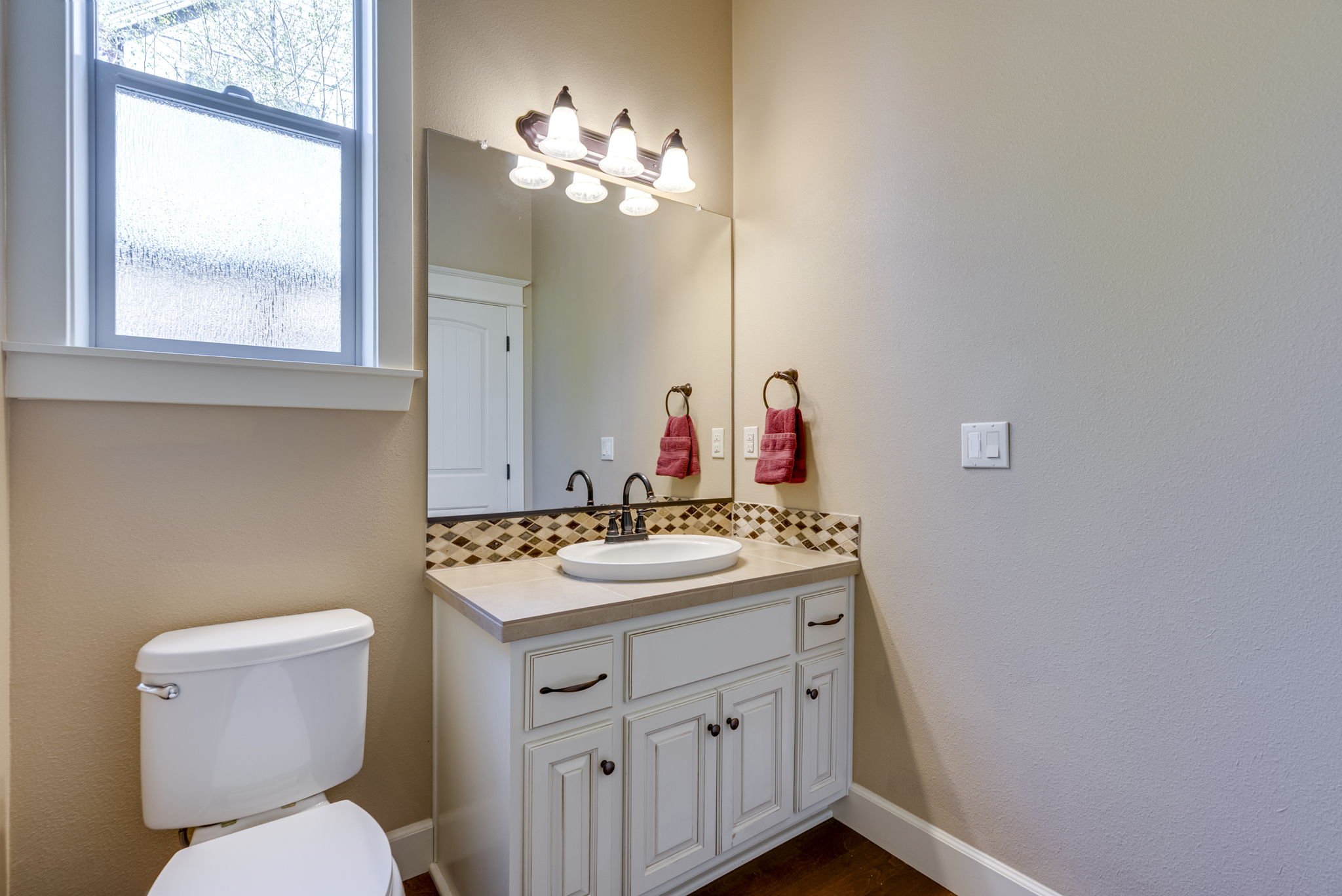 50-web-or-mls-1125-alexandra-dr.jpg