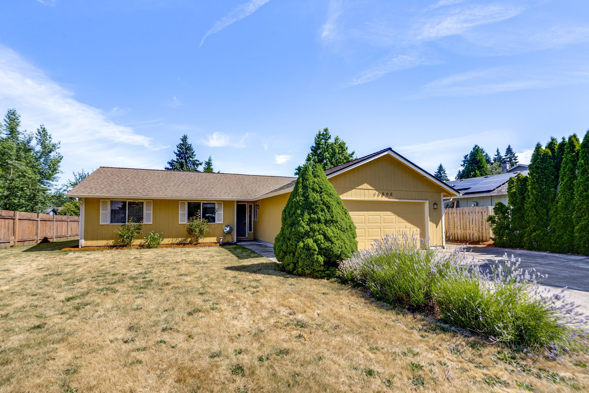 1-web-or-mls-10800-ne-90th-st.jpg