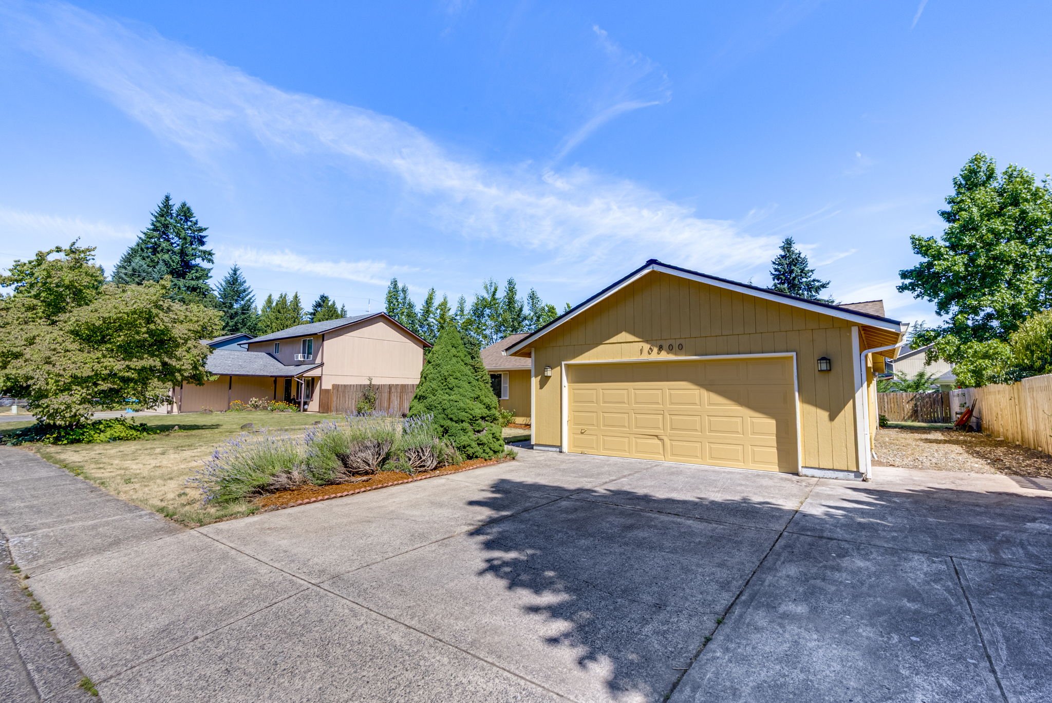3-web-or-mls-10800-ne-90th-st.jpg