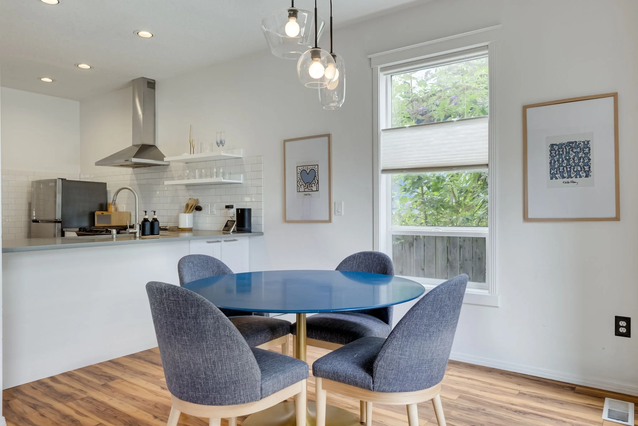 21-web-or-mls-2737-se-26th-ave.jpg