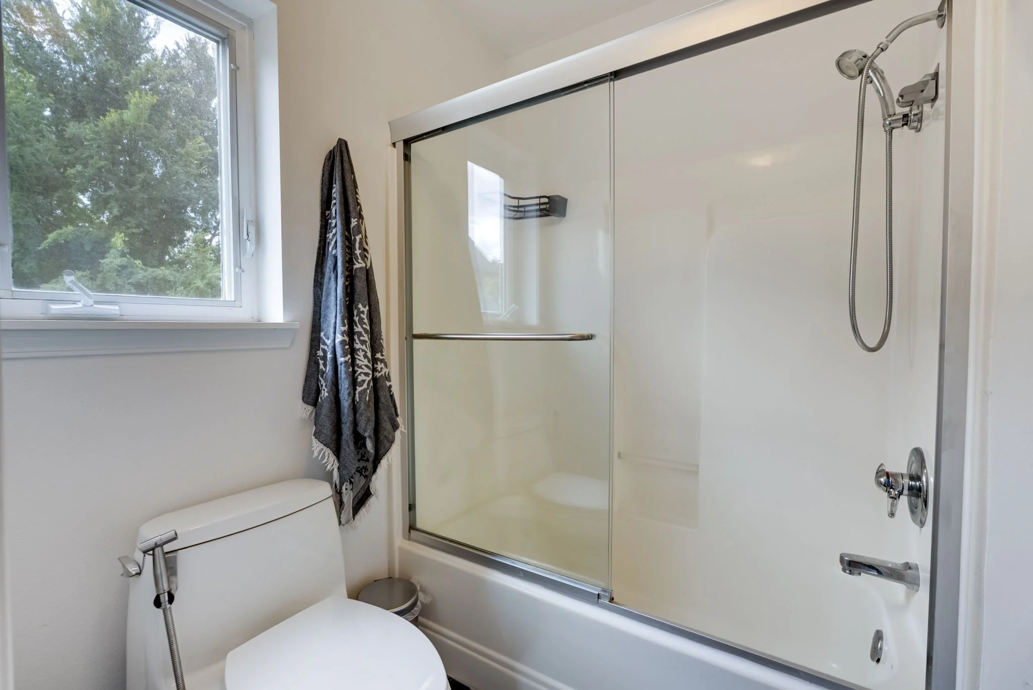 39-web-or-mls-2737-se-26th-ave.jpg