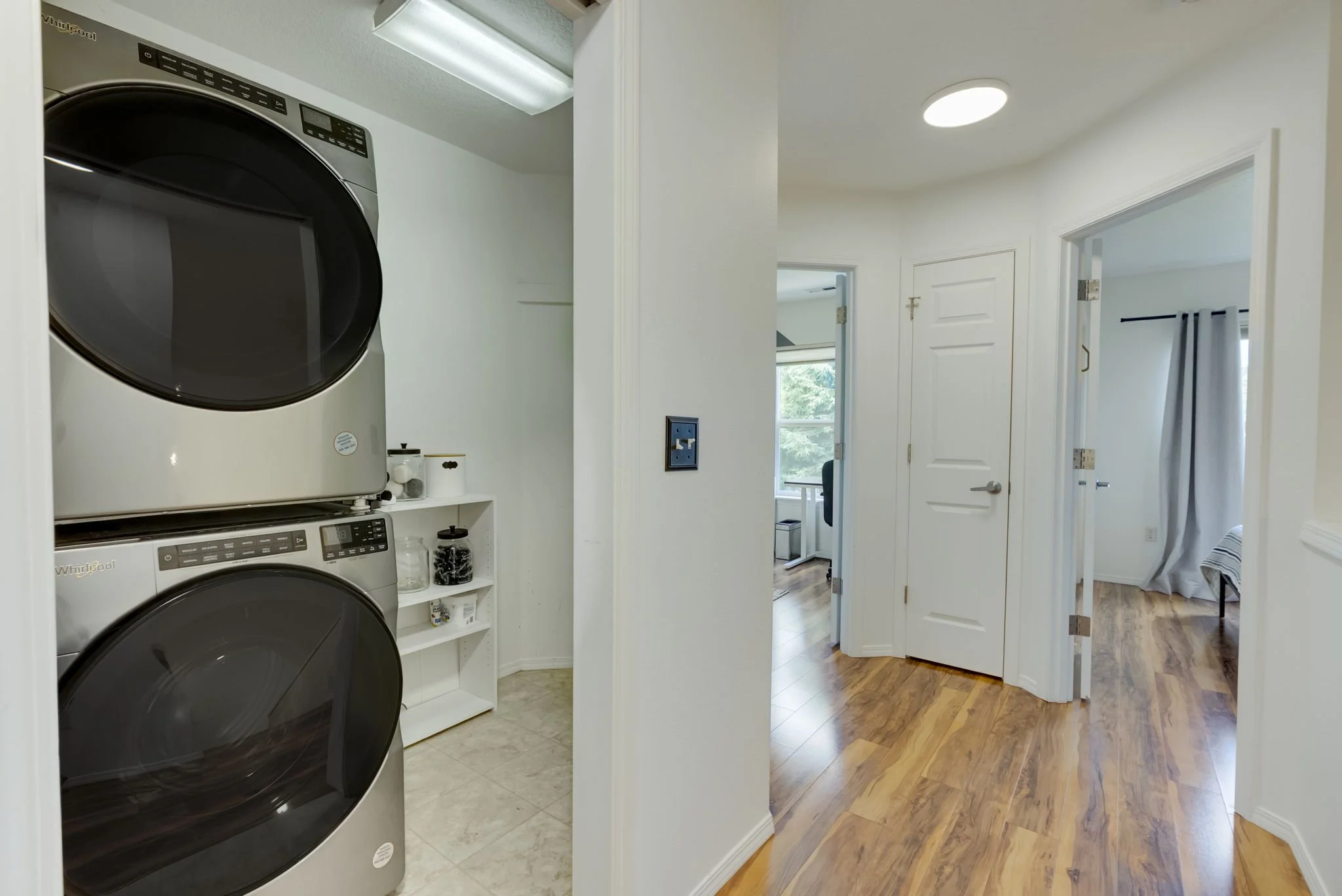 45-web-or-mls-2737-se-26th-ave.jpg