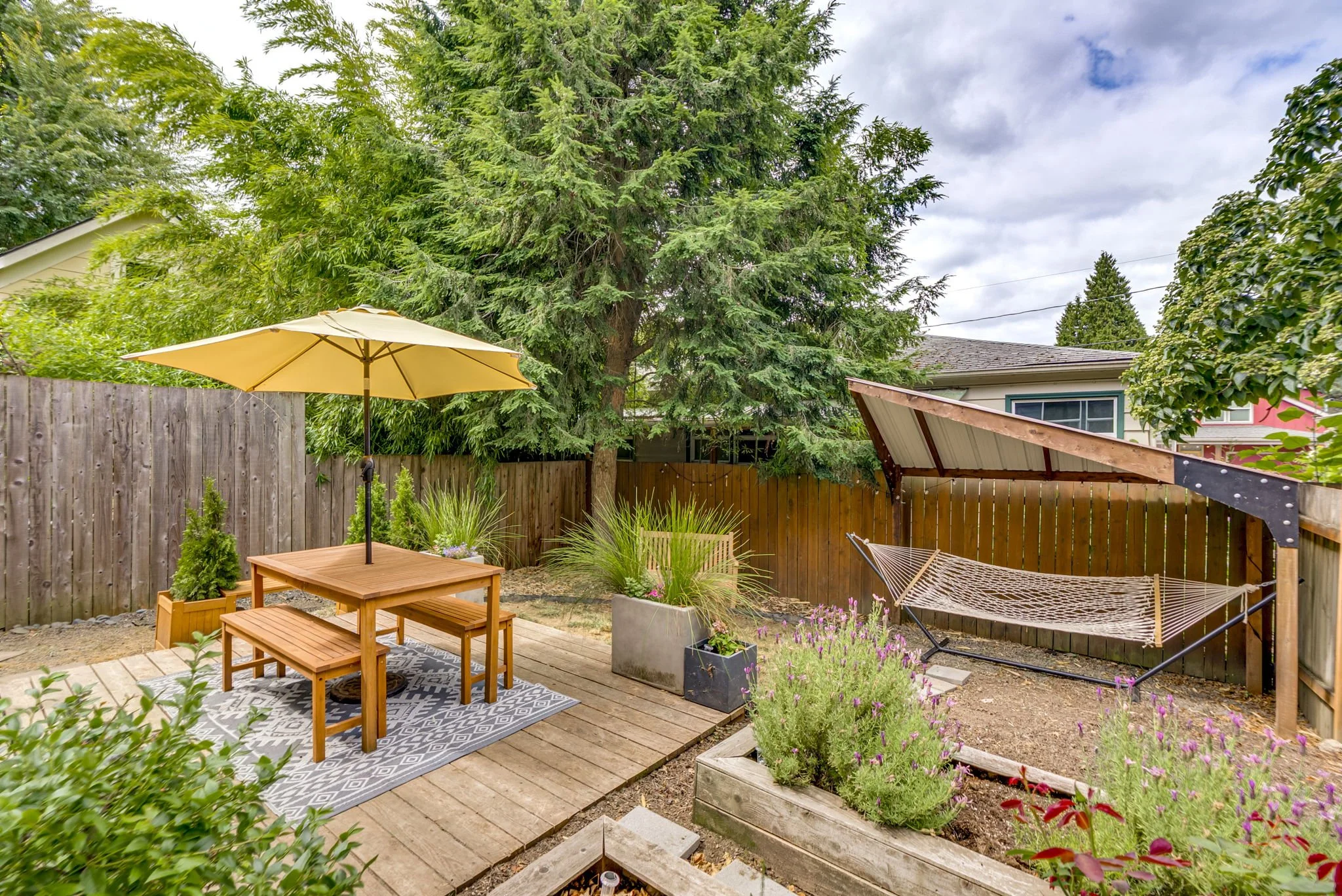 56-web-or-mls-2737-se-26th-ave.jpg