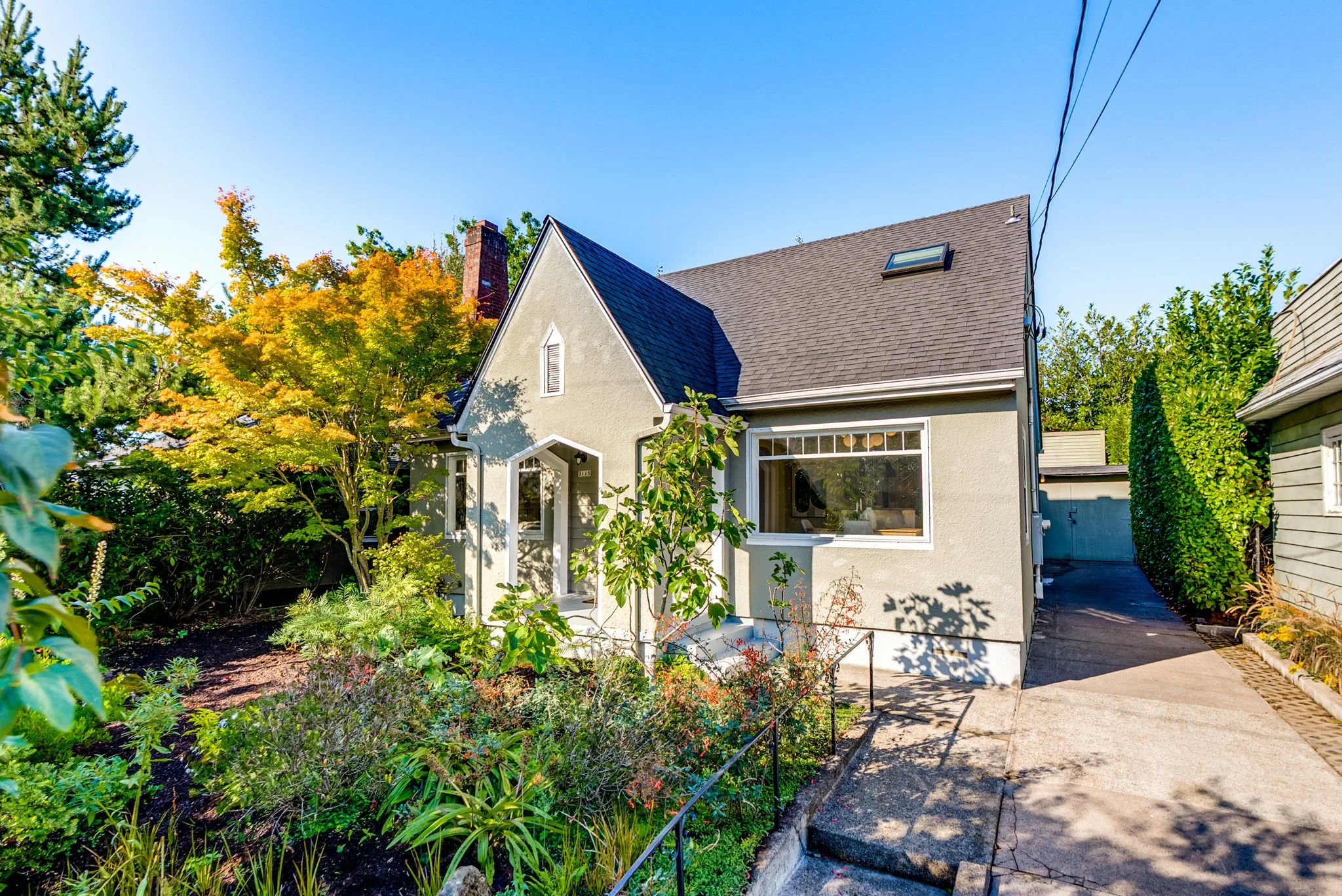 3-web-or-mls-3115-ne-41st-ave.jpg