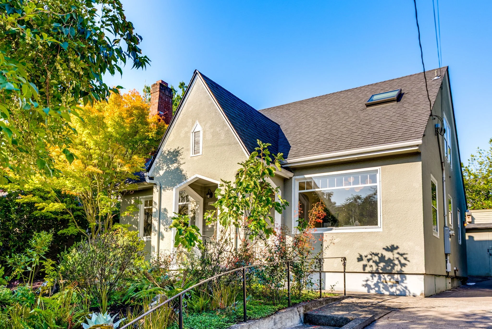 4-web-or-mls-3115-ne-41st-ave.jpg