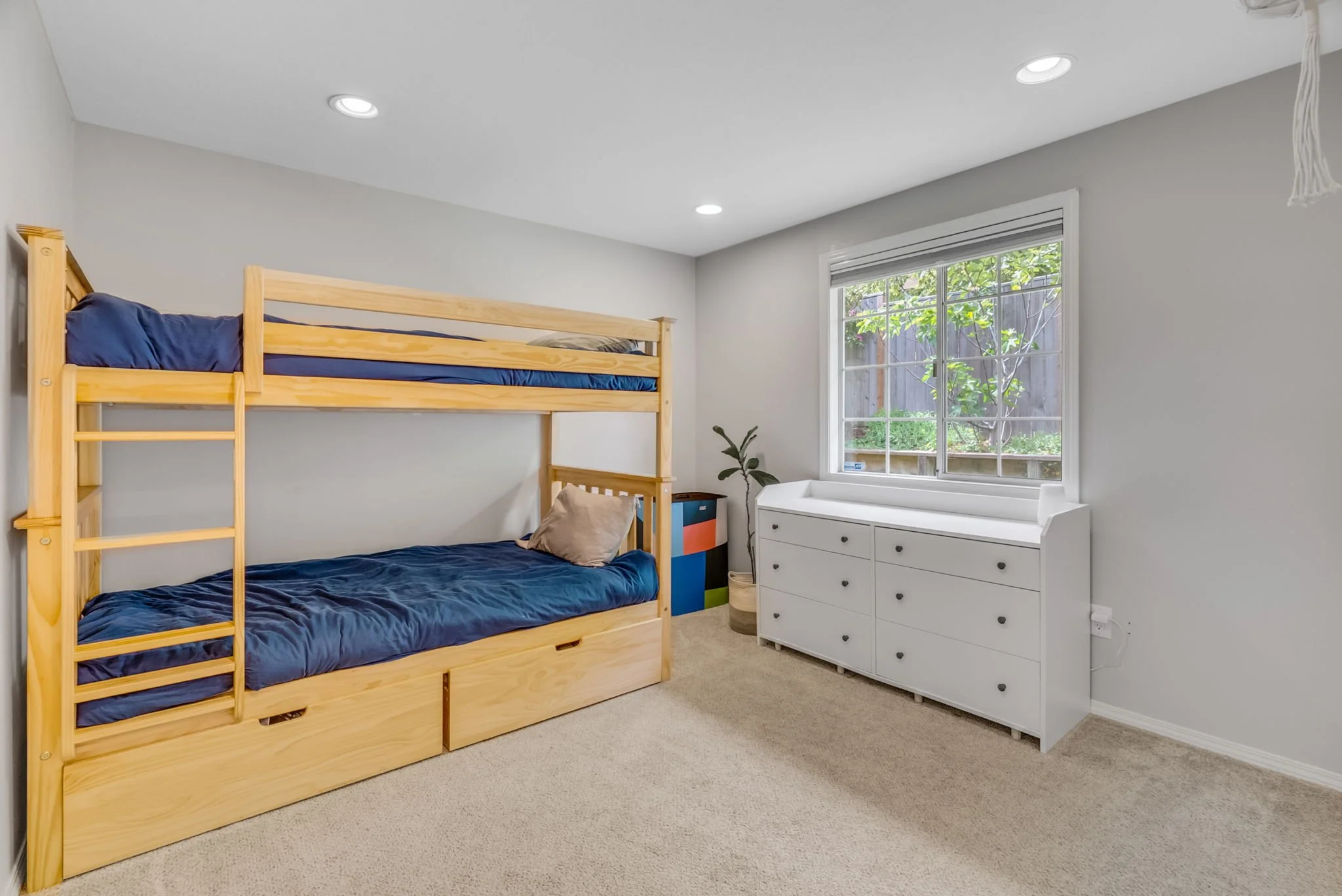28-web-or-mls-1634-sw-spring-garden-st.jpg