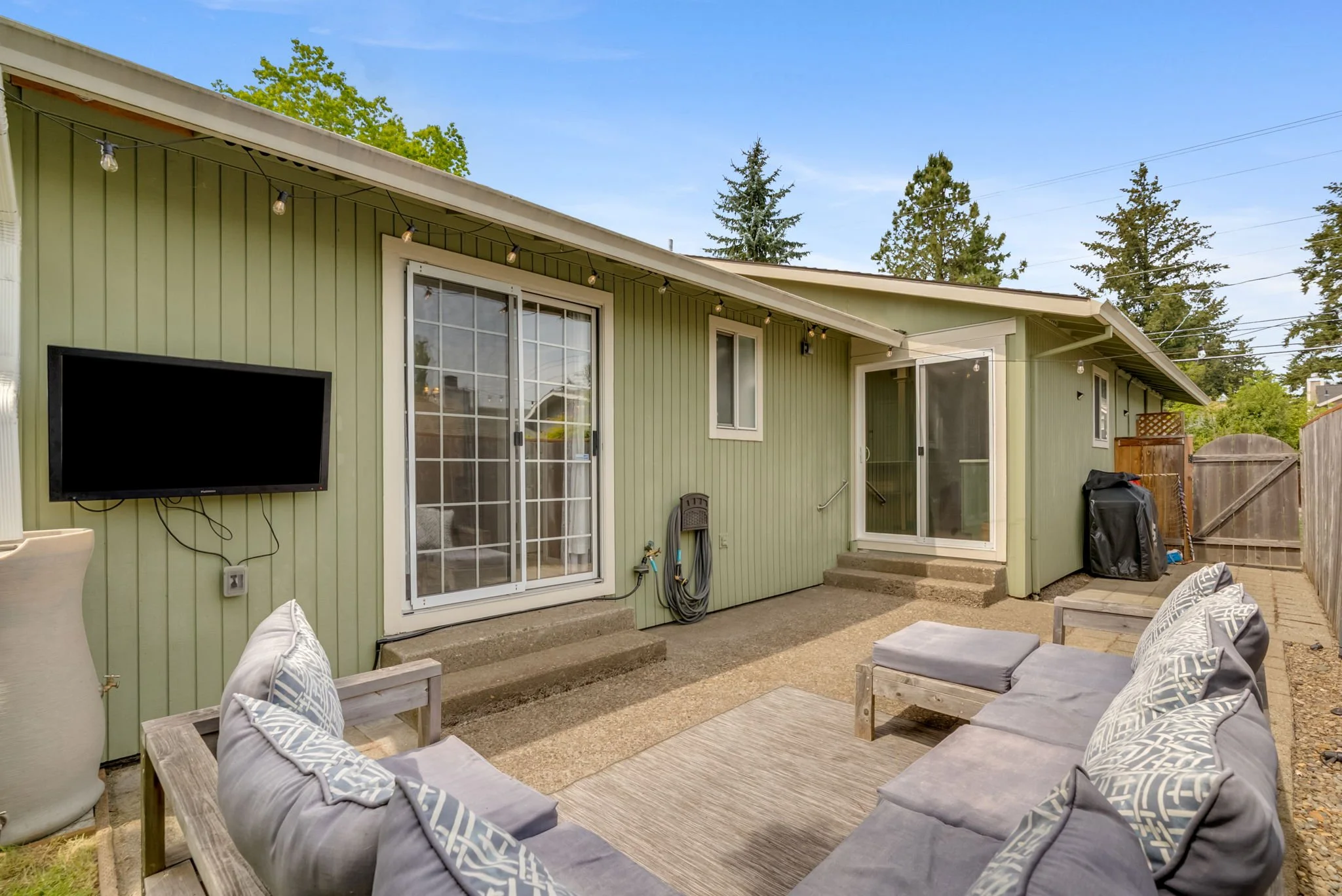 38-web-or-mls-1634-sw-spring-garden-st.jpg
