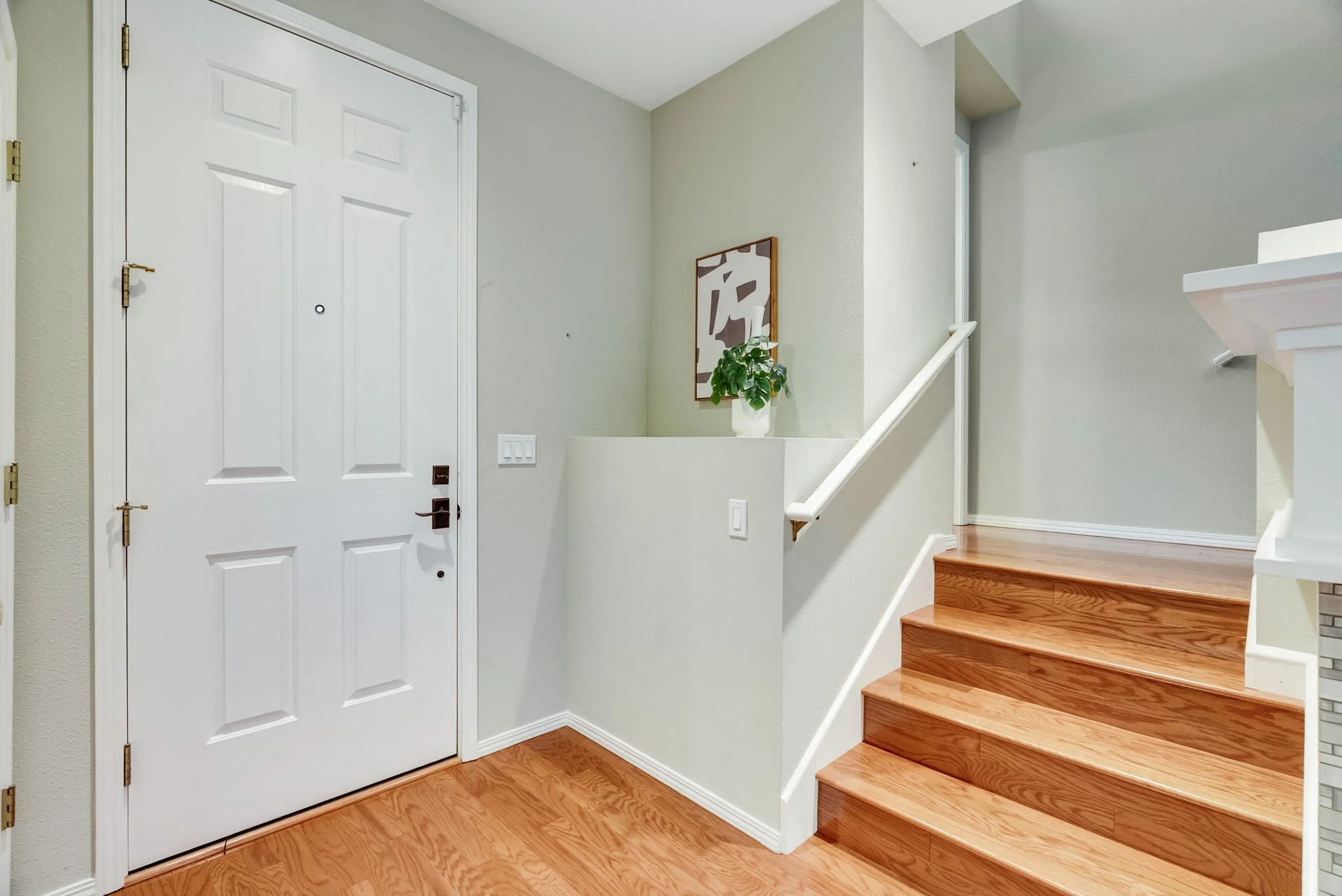 5-web-or-mls-6441-ne-rosebay-dr.jpg