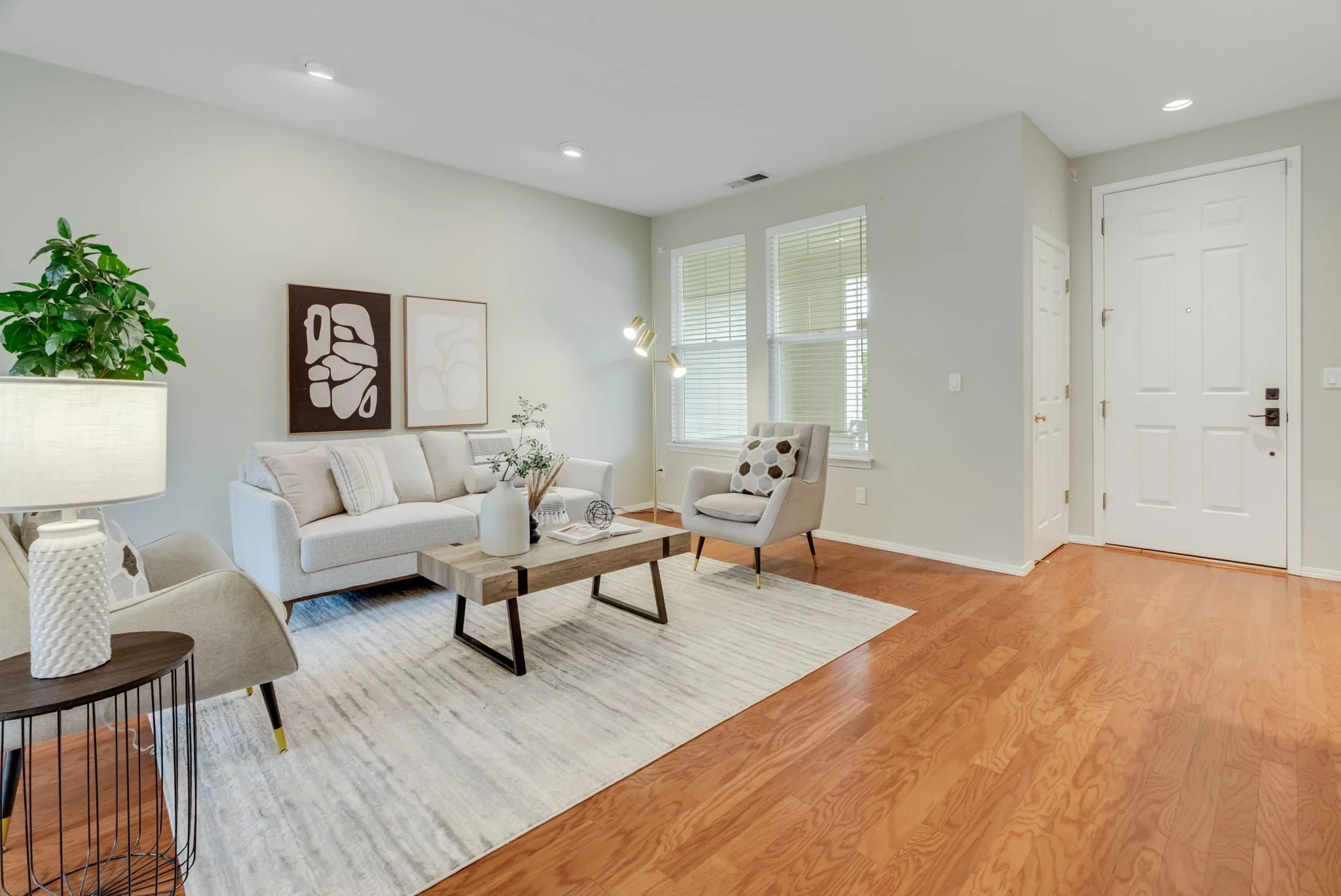 7-web-or-mls-6441-ne-rosebay-dr.jpg