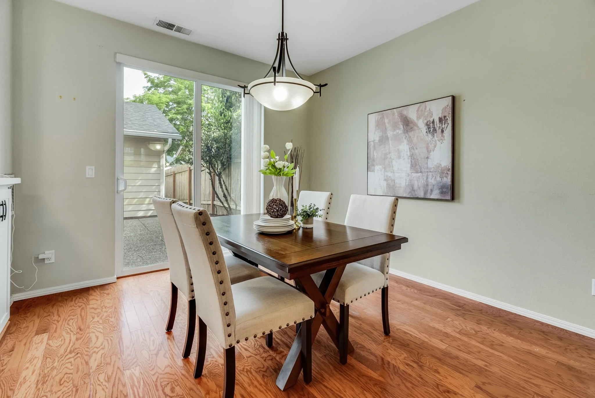 11-web-or-mls-6441-ne-rosebay-dr.jpg