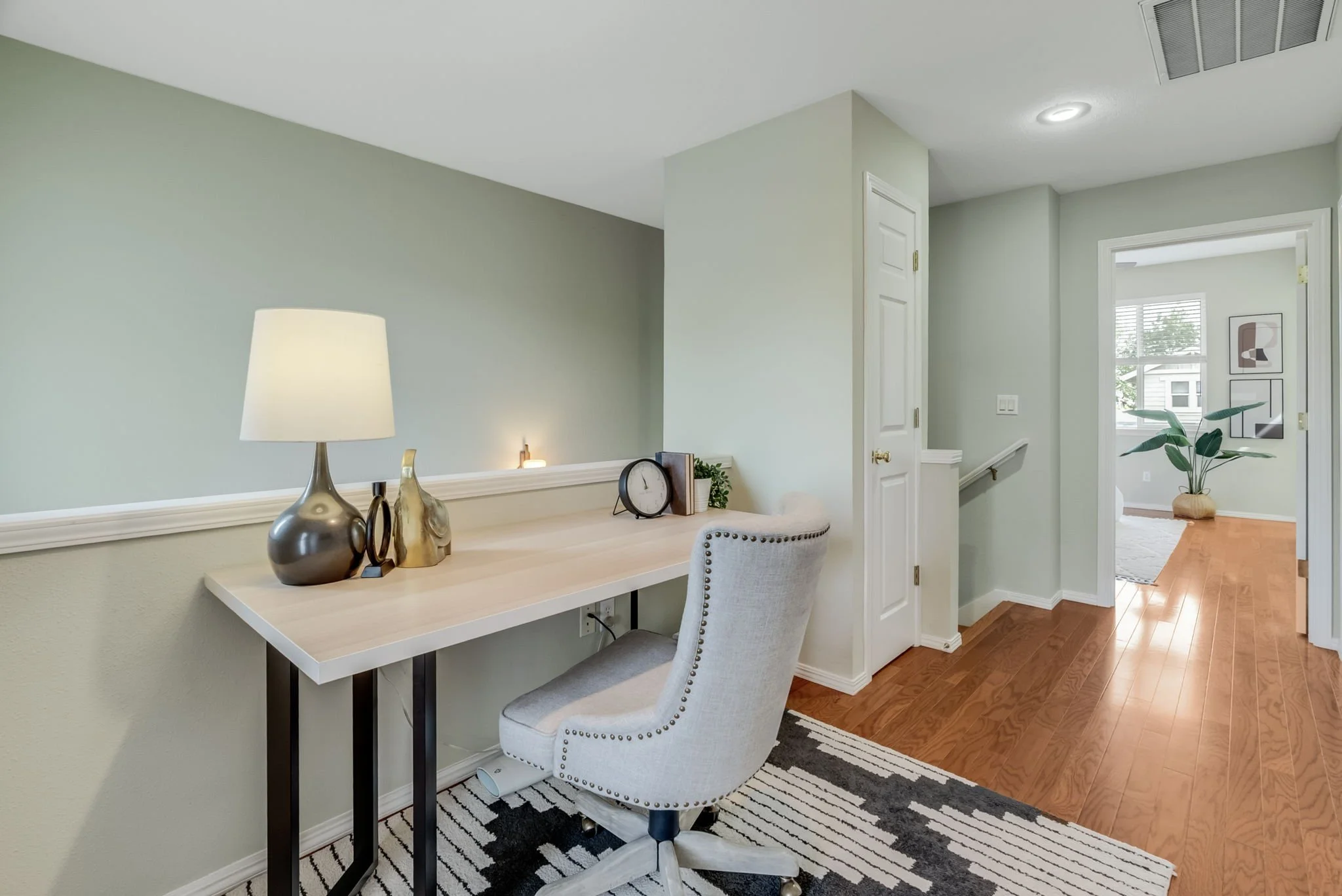 28-web-or-mls-6441-ne-rosebay-dr.jpg