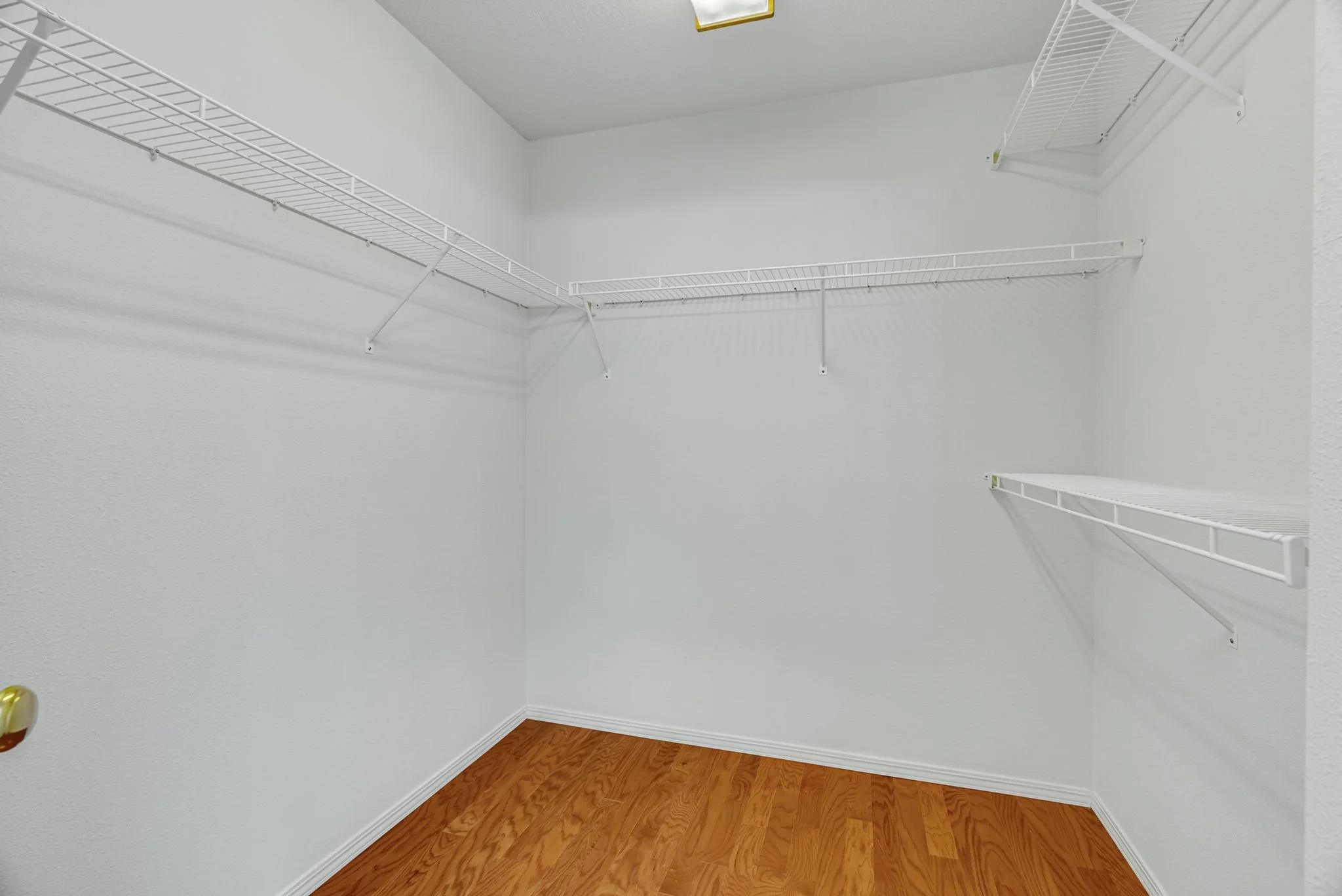 33-web-or-mls-6441-ne-rosebay-dr.jpg