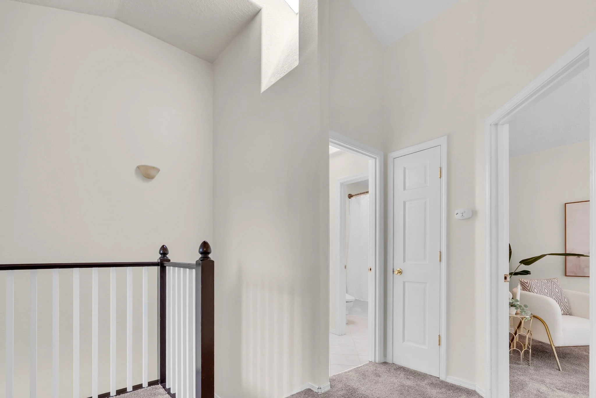 2-web-or-mls-6028-se-gladstone-st.jpg