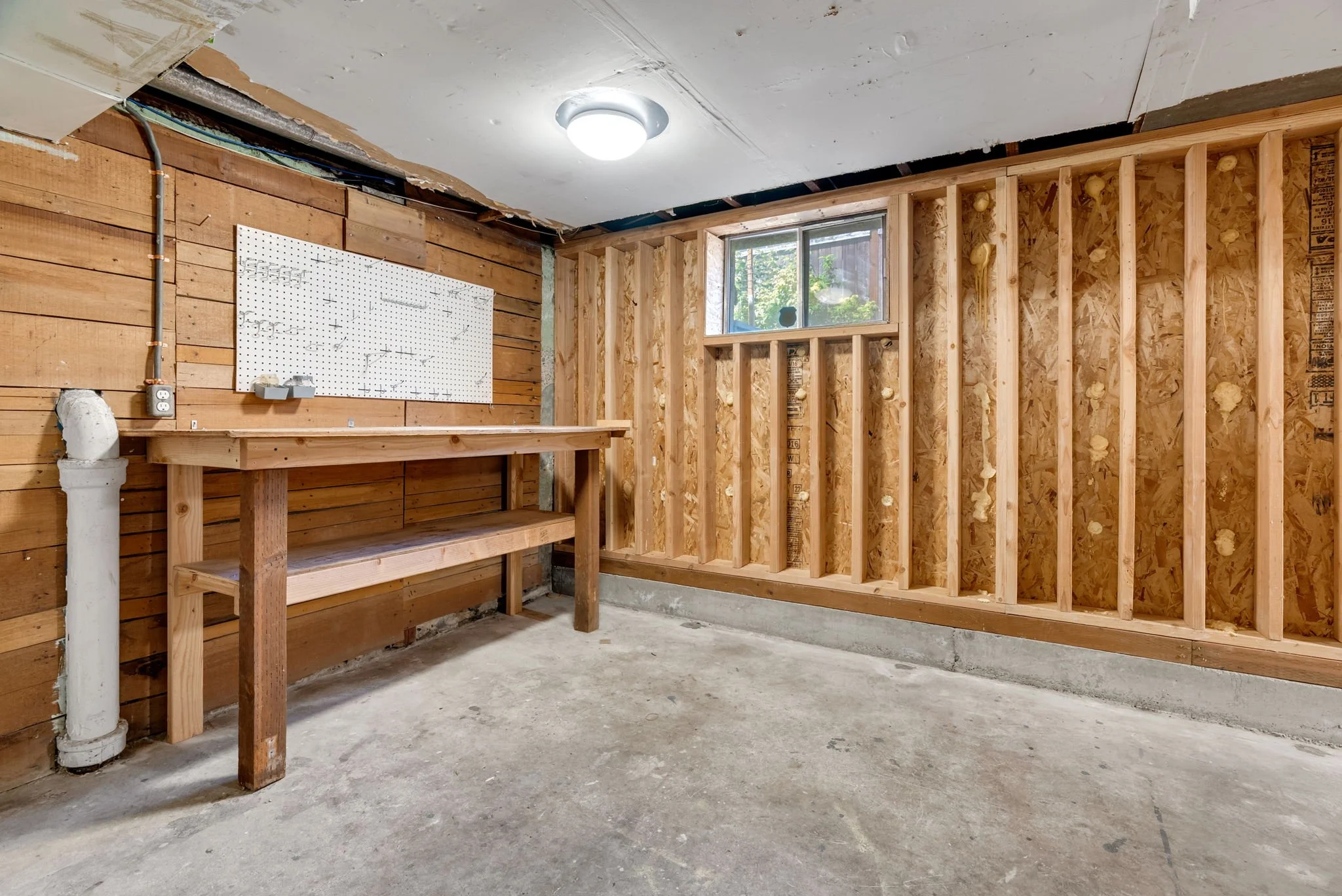 16-web-or-mls-6028-se-gladstone-st.jpg