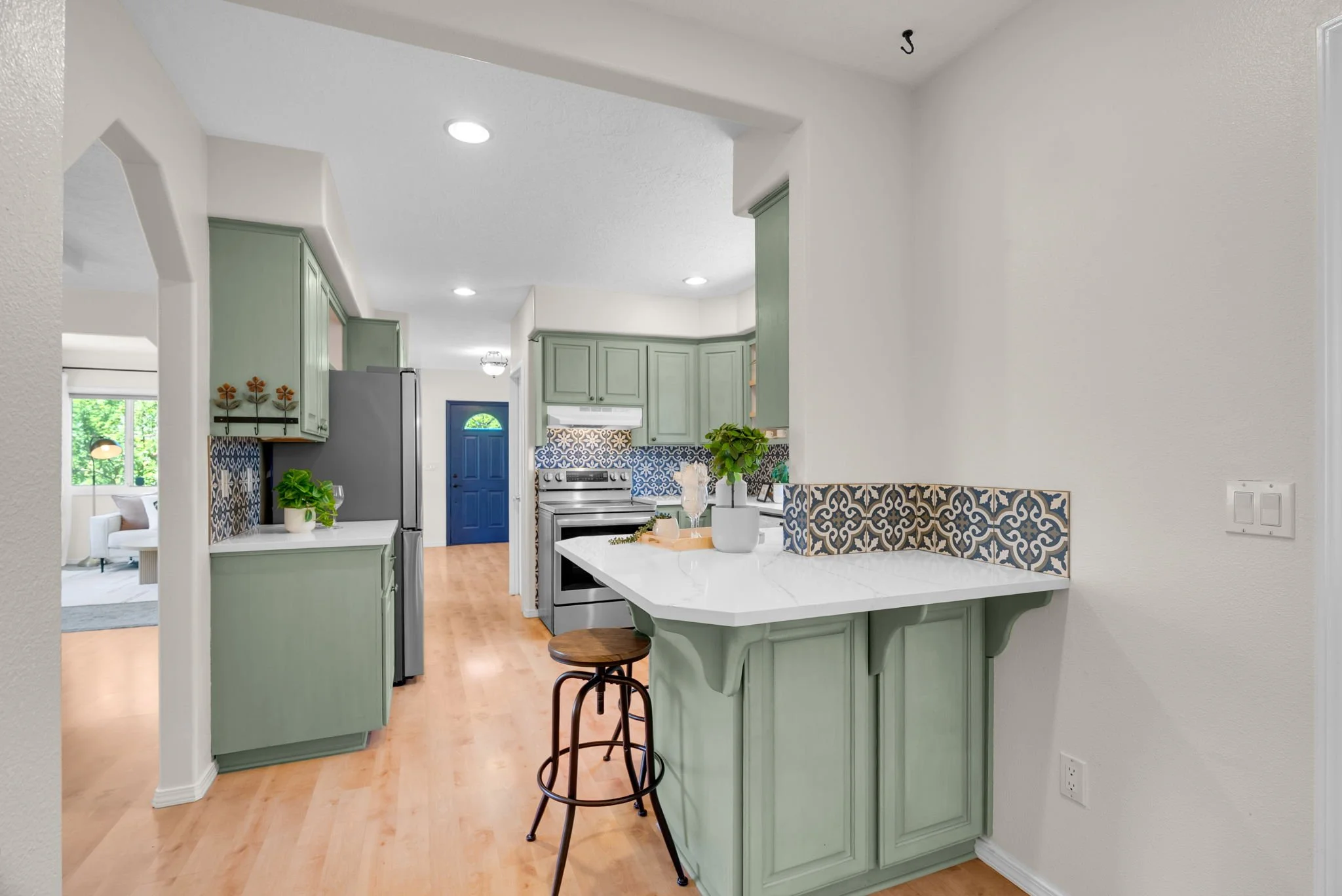 45-web-or-mls-6028-se-gladstone-st.jpg