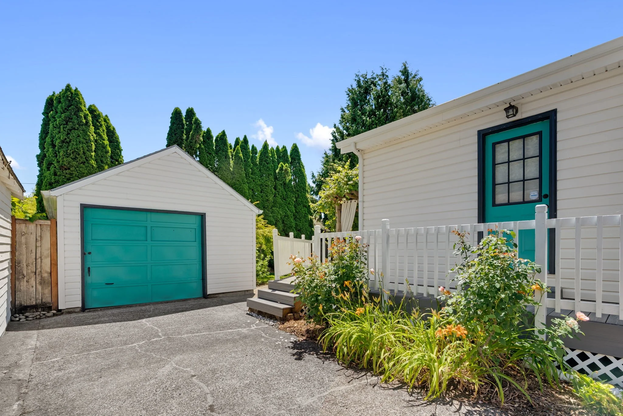 51-web-or-mls-6028-se-gladstone-st.jpg
