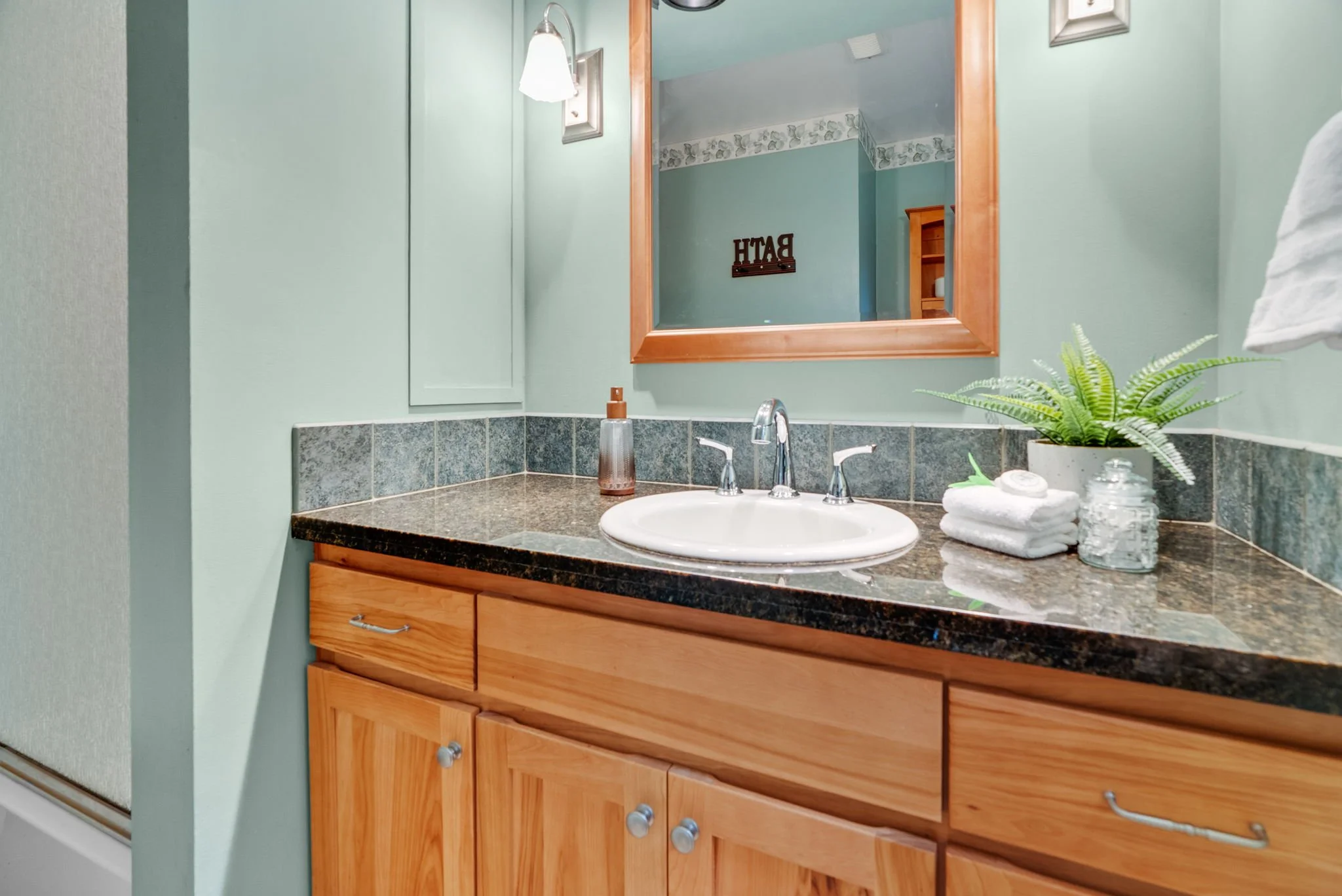36-web-or-mls-33828-se-francis-st.jpg