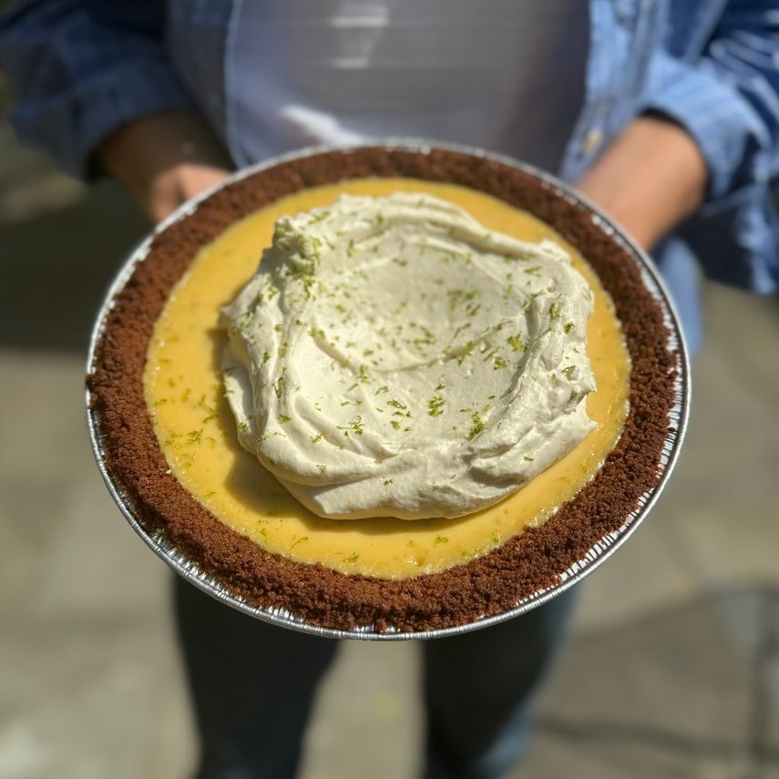These warm days are making us crave key lime pie! Good thing our Pastry Chef Susan made some!

Stop on in and grab one this weekend! 🍋&zwj;🟩☀️❤️