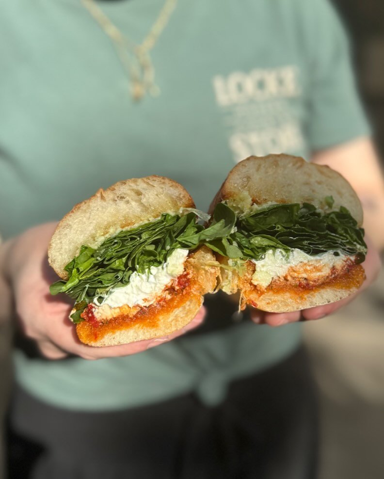 Our sandwich special this week is perfect for a warm spring day! Burrata and sun dried tomato spread with green garlic pesto and spinach on butter toasted baguette. 😋

Stop in and grab one today! Available till 3pm!