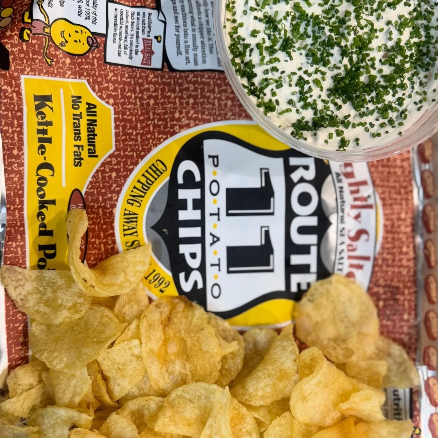 Stop in for a Sunday snack! Housemade French Onion Dip with Route 11 chips 🤗