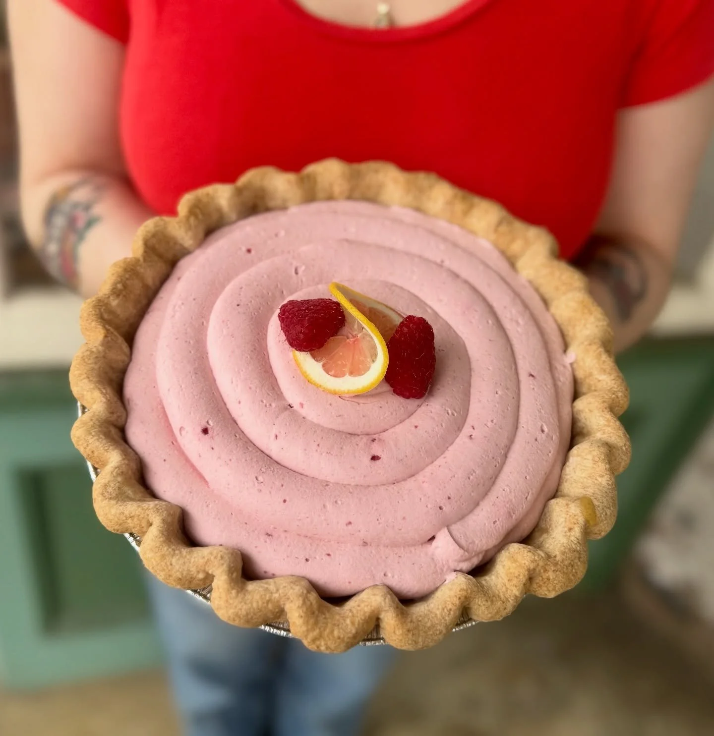 New raspberry &amp; lemon custard pie 🍋💕