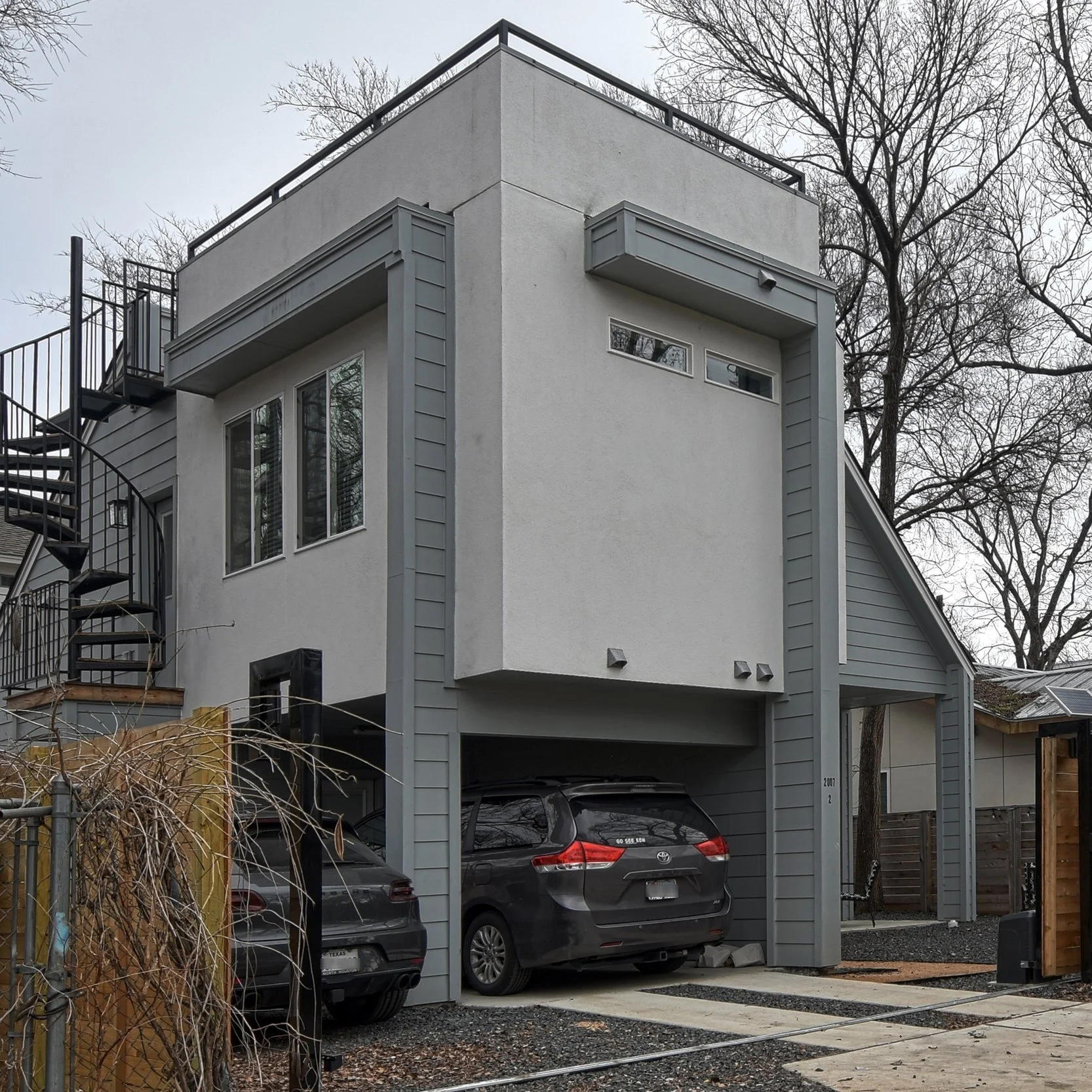 Front+gate+open+2.jpg